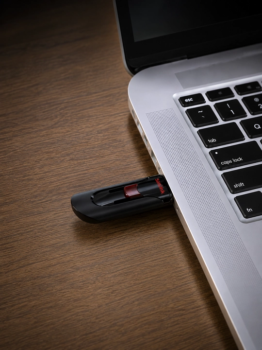 SanDisk MicroSD и USB флешки