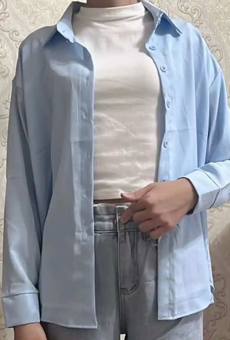 Ayollar uchun assimetrik ko'ylak-bluzka, oversize fason, uzun yeng, qizlar uchun rubashka