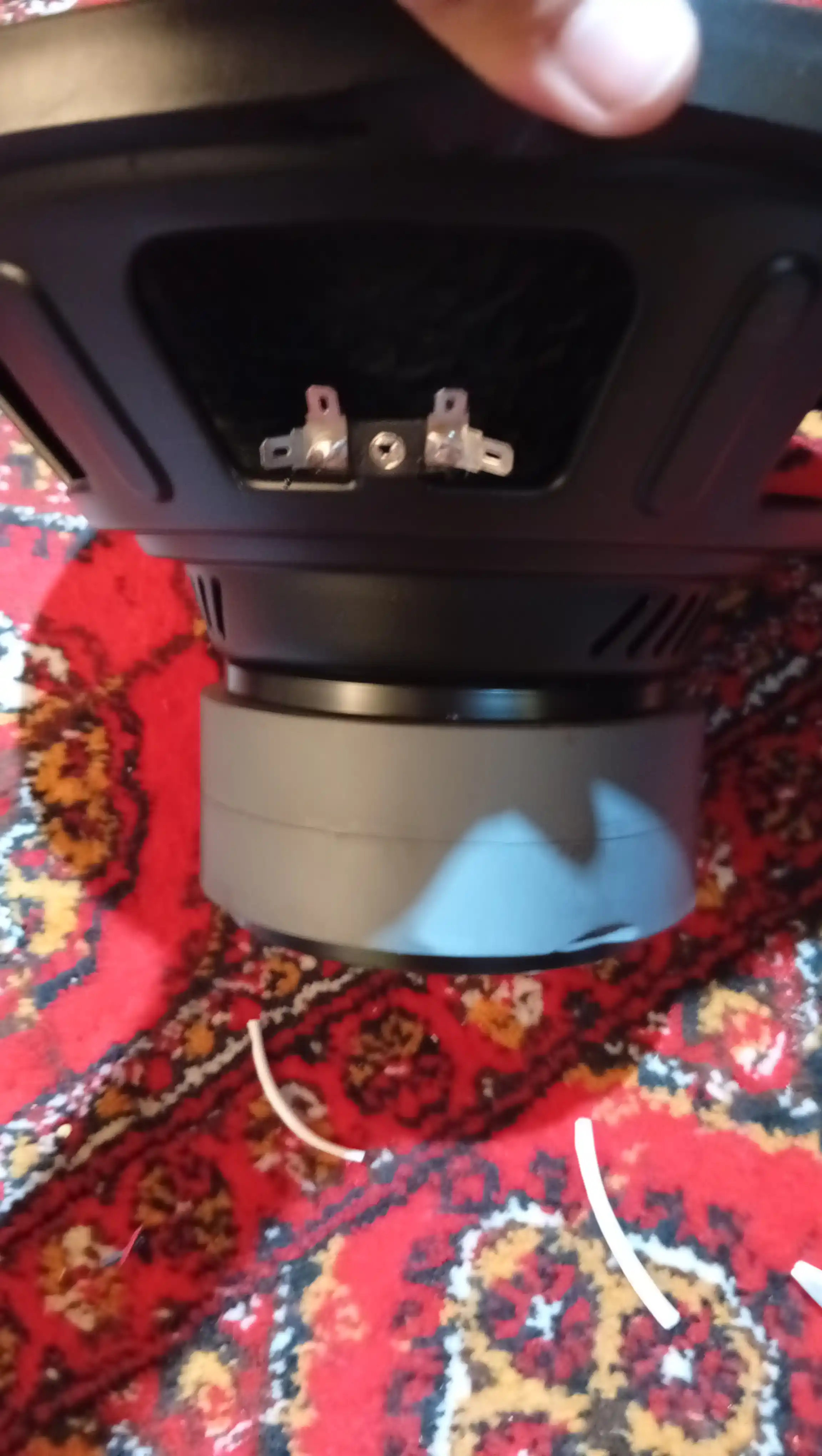 Avtomobil sabvuferi 12" UZ555 ADS1270 ULTRA (350W / 550W / 850W), mashina uchun kuchli bas