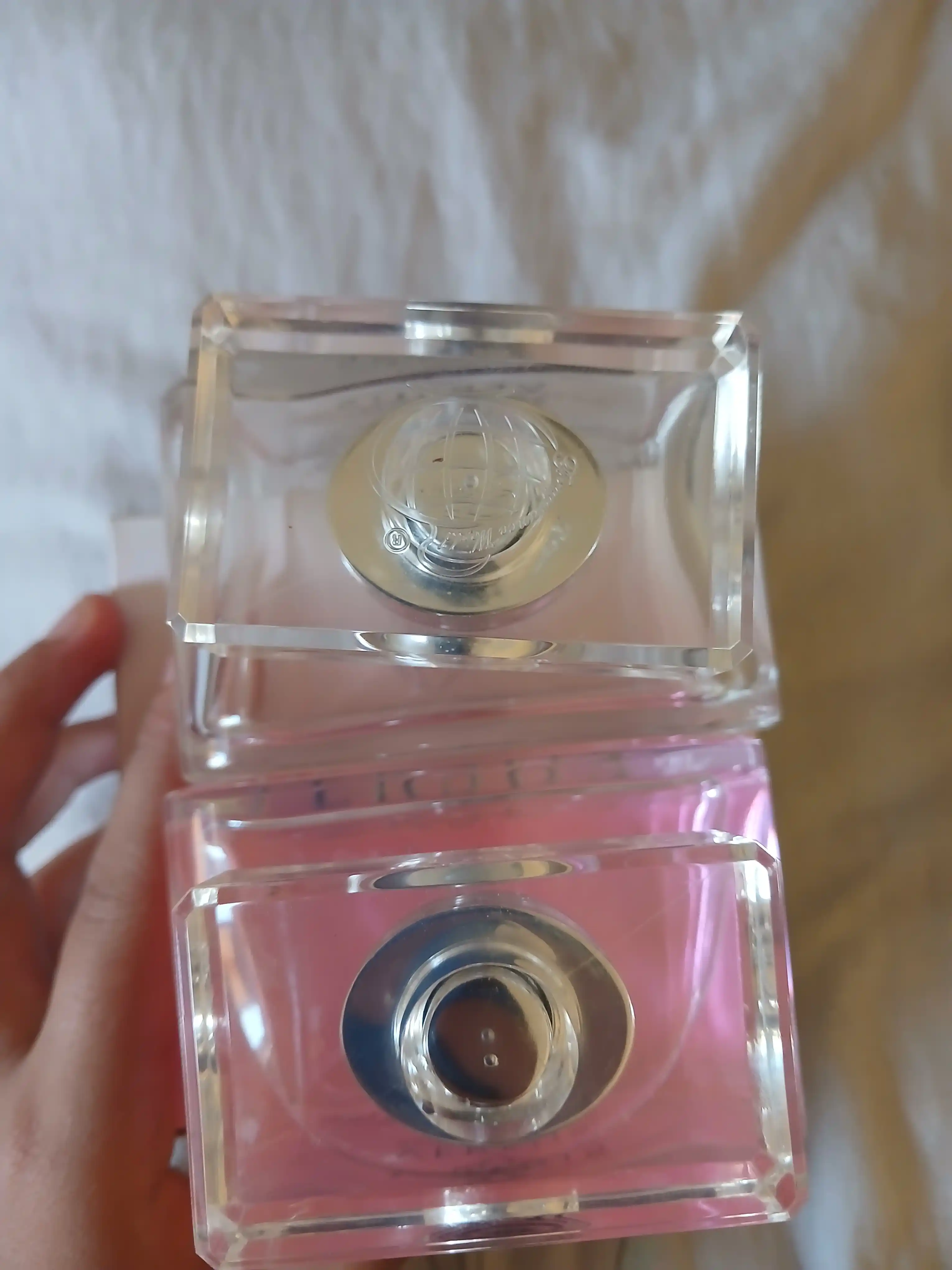 Ayollar uchun parfyumeriya suvi Versus Bright Crystal, Fragrance World, 100 ml
