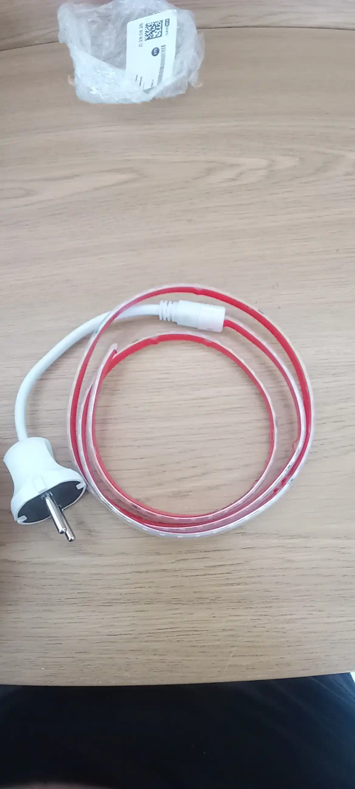 LED Lenta 120D IP65 — Namga chidamli, 10 sm kesiladigan, 3 xil rang