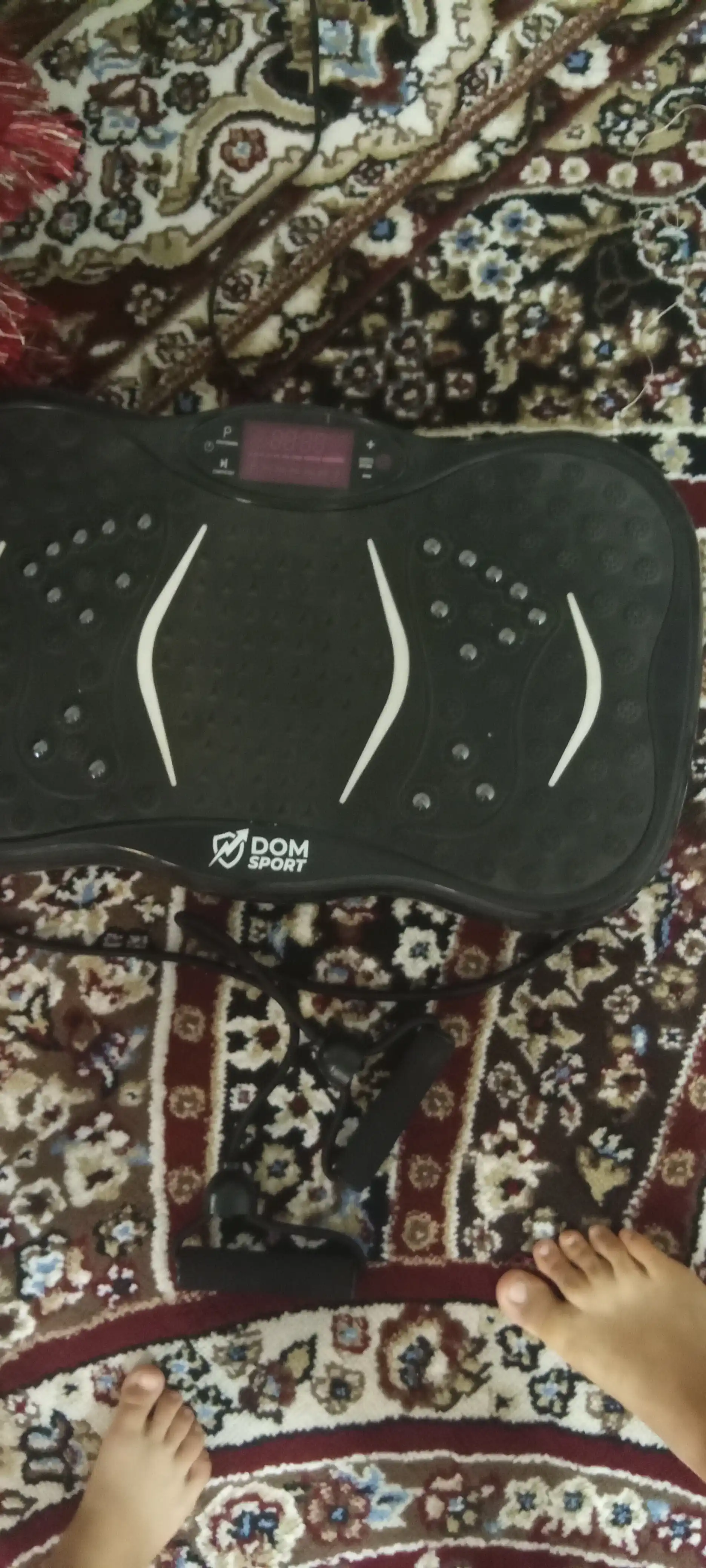 Vibroplatforma FIDGO, ozish va massaj uchun trenajyor, Bluetooth va pult bilan