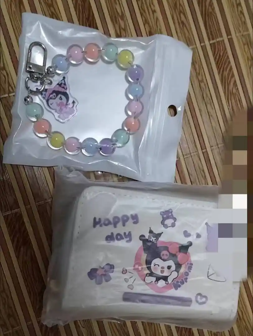 Kuromi hamyoni, kartxolder Kuromi, tashrif qog‘ozi, ayollar uchun, 18 bo‘limli, bilaguzuk yorqin brelok