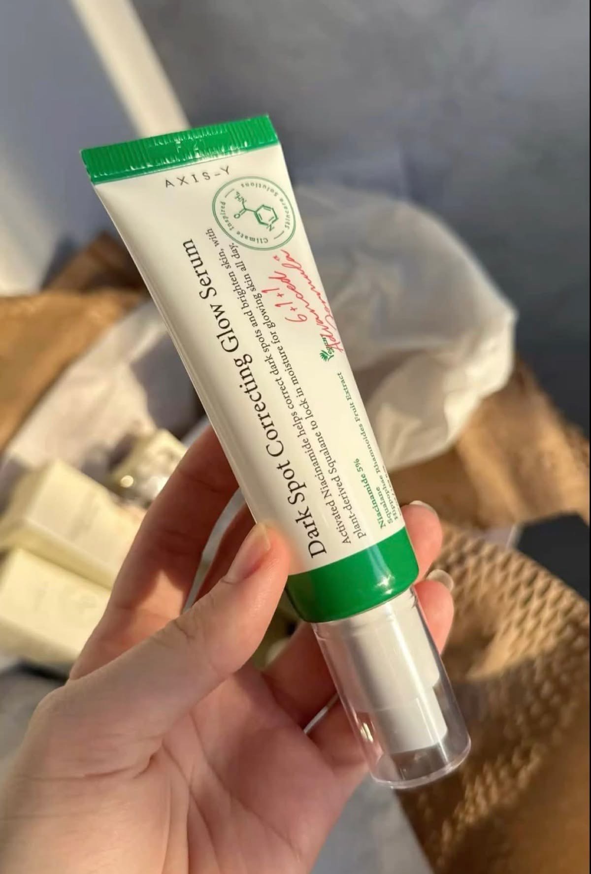 Dark Spot Correcting Glow Serum tiniqlashtiruvchi zardobi, Axis-Y 50 ml