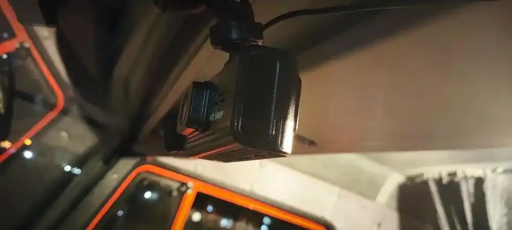 Orqa kamera bilan videoregistrator-ko‘zgu, 2 va 3 kamerali