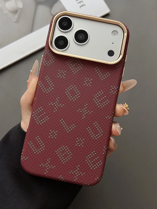 Chexol IPhone 16 Pro Max, iPhone 17 Pro, iPhone 17 Pro Max uchun g‘ilof - 