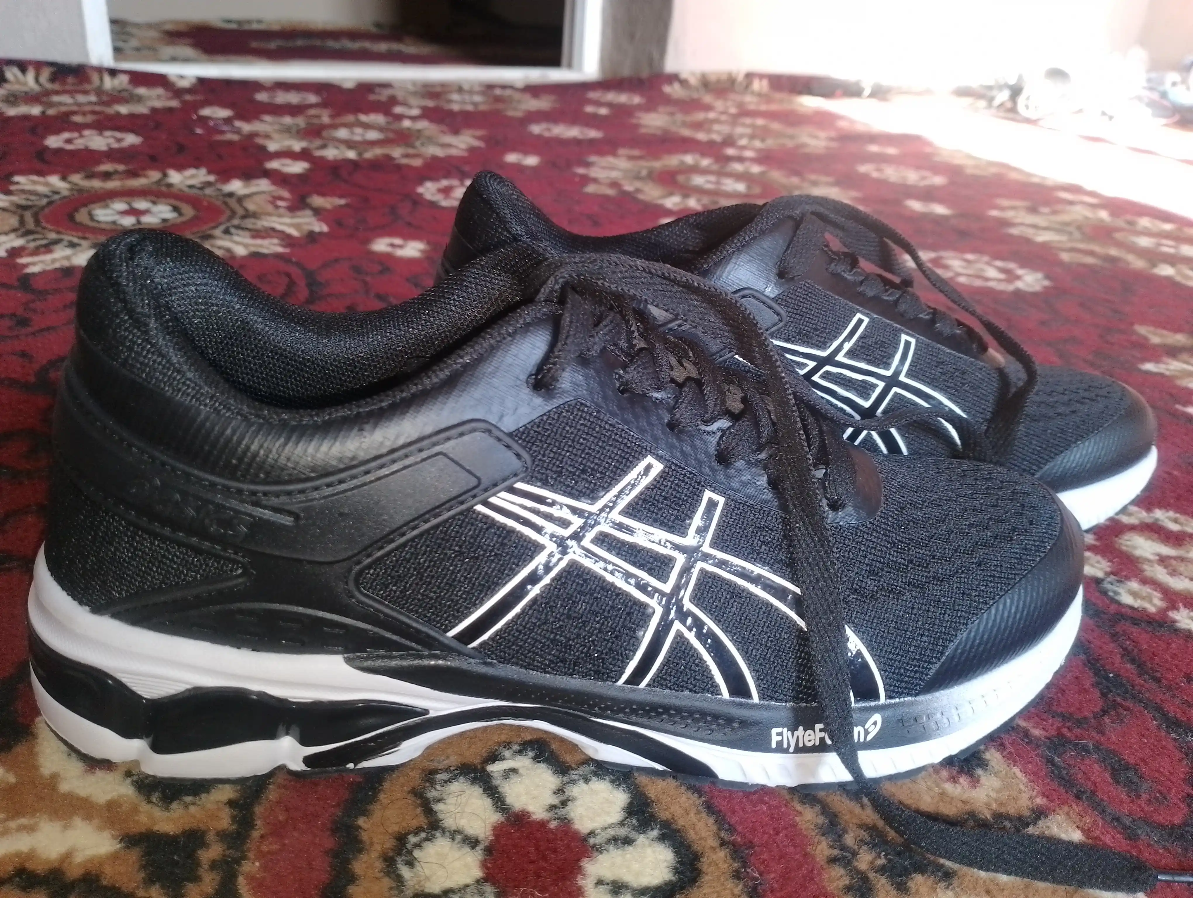 ASICS, erkaklar va ayollar krossovkalari, bahor va yoz uchun