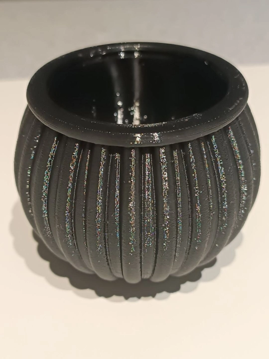 Dizayner kichkina plastik vaza, yangi gullar va quritilgan gullar uchun