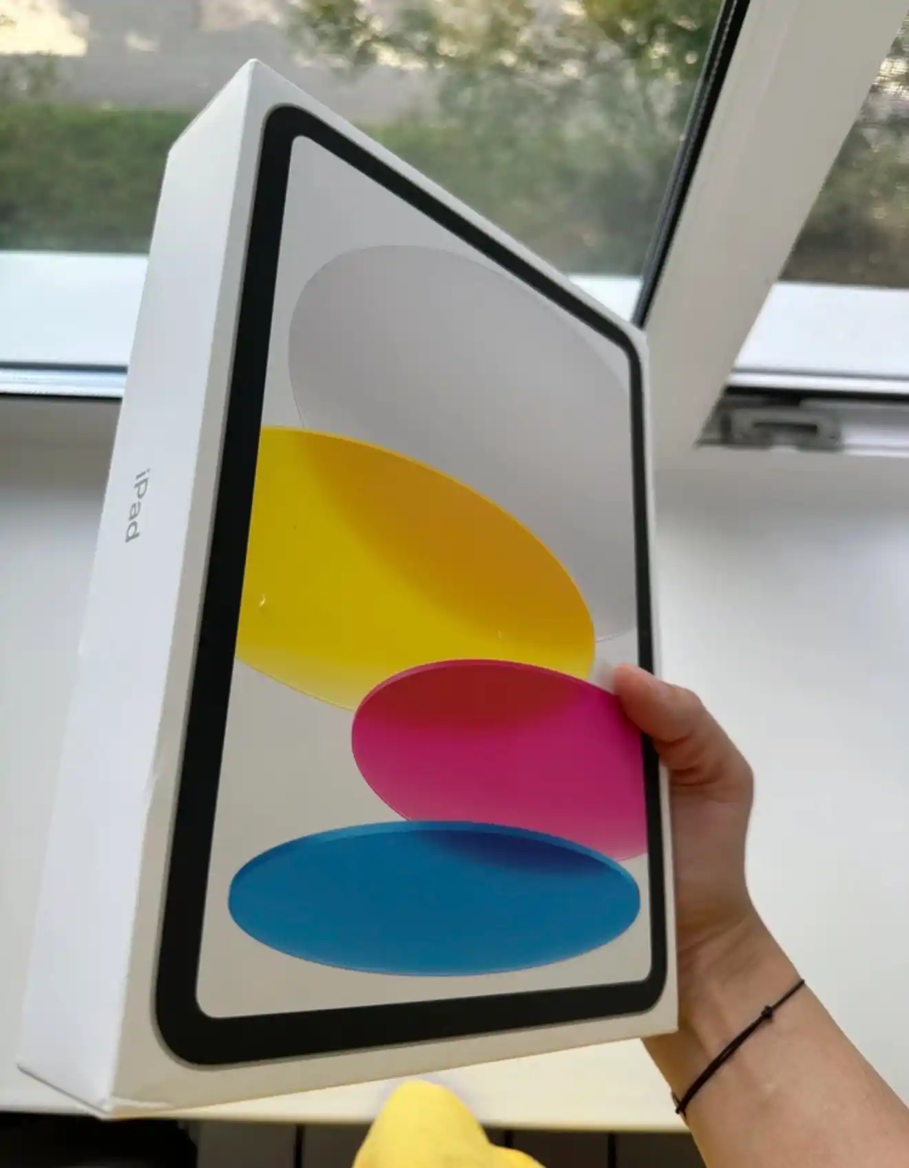 Planshet Apple iPad 11 2025, 128/256 GB, Wi-Fi / 5G