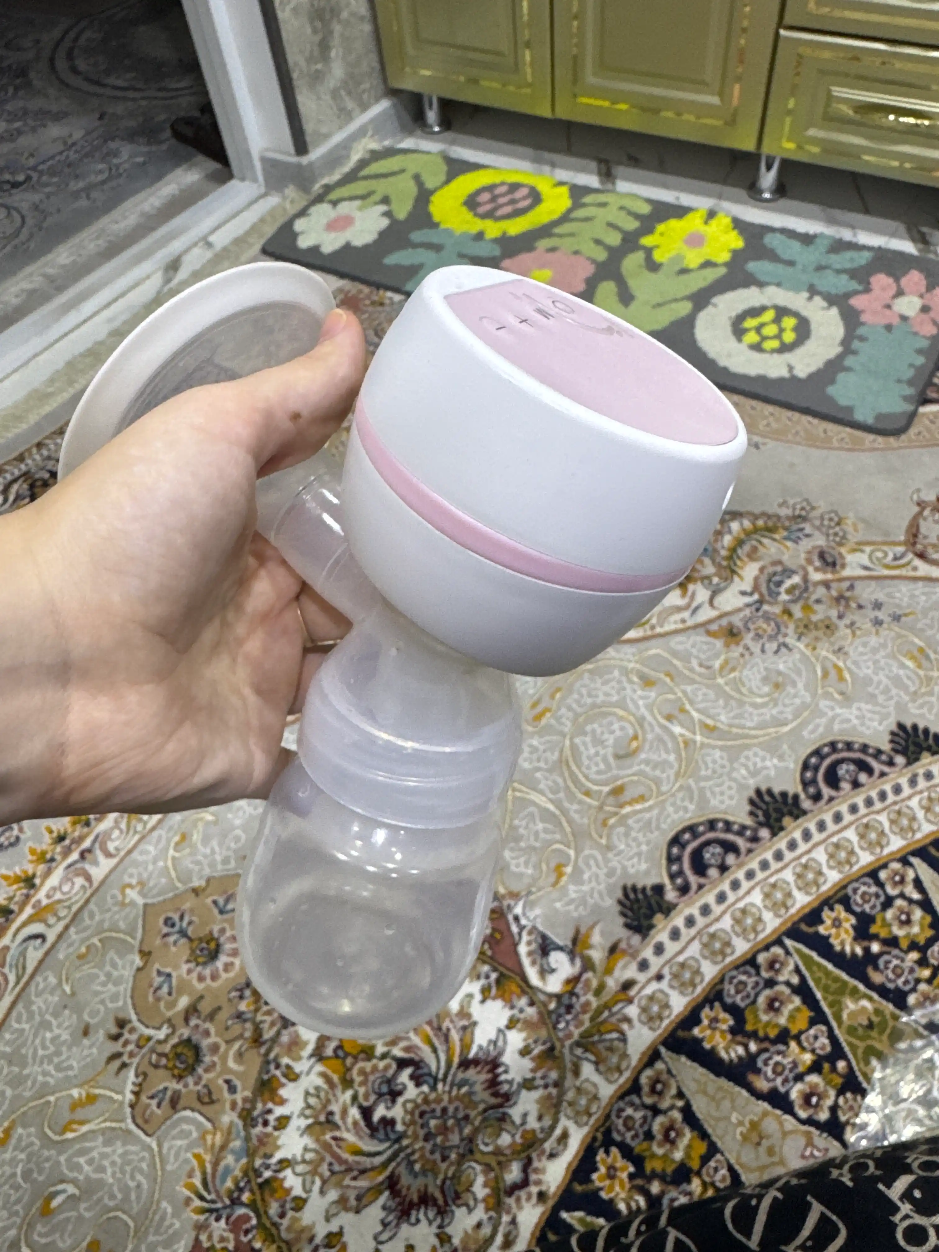 Elektr simsiz ko'krak pompasi massaj funktsiyasi va oziqlantirish shishasi bilan