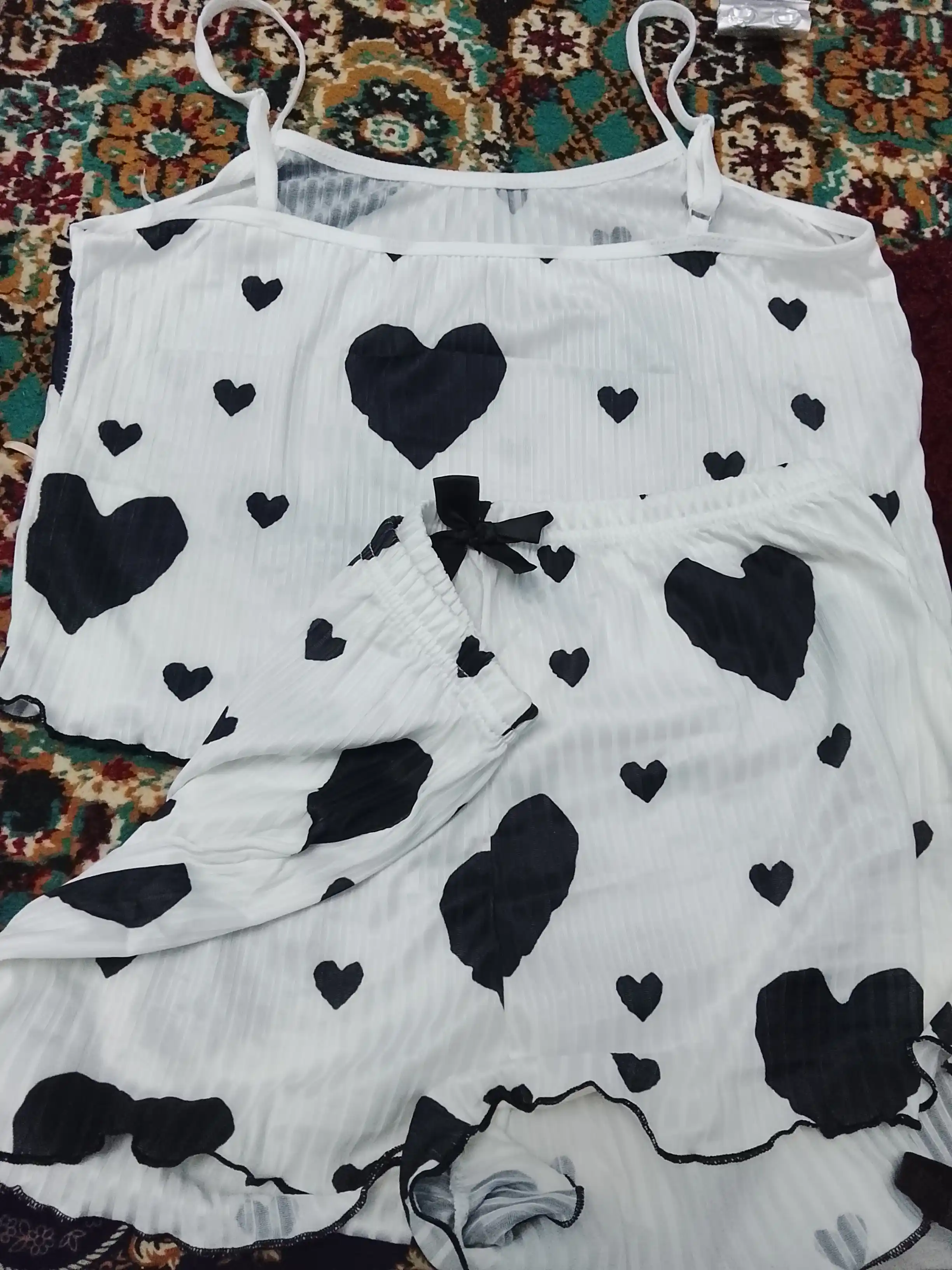 Ayollar pijamasi, to‘plam, mayka va shortik