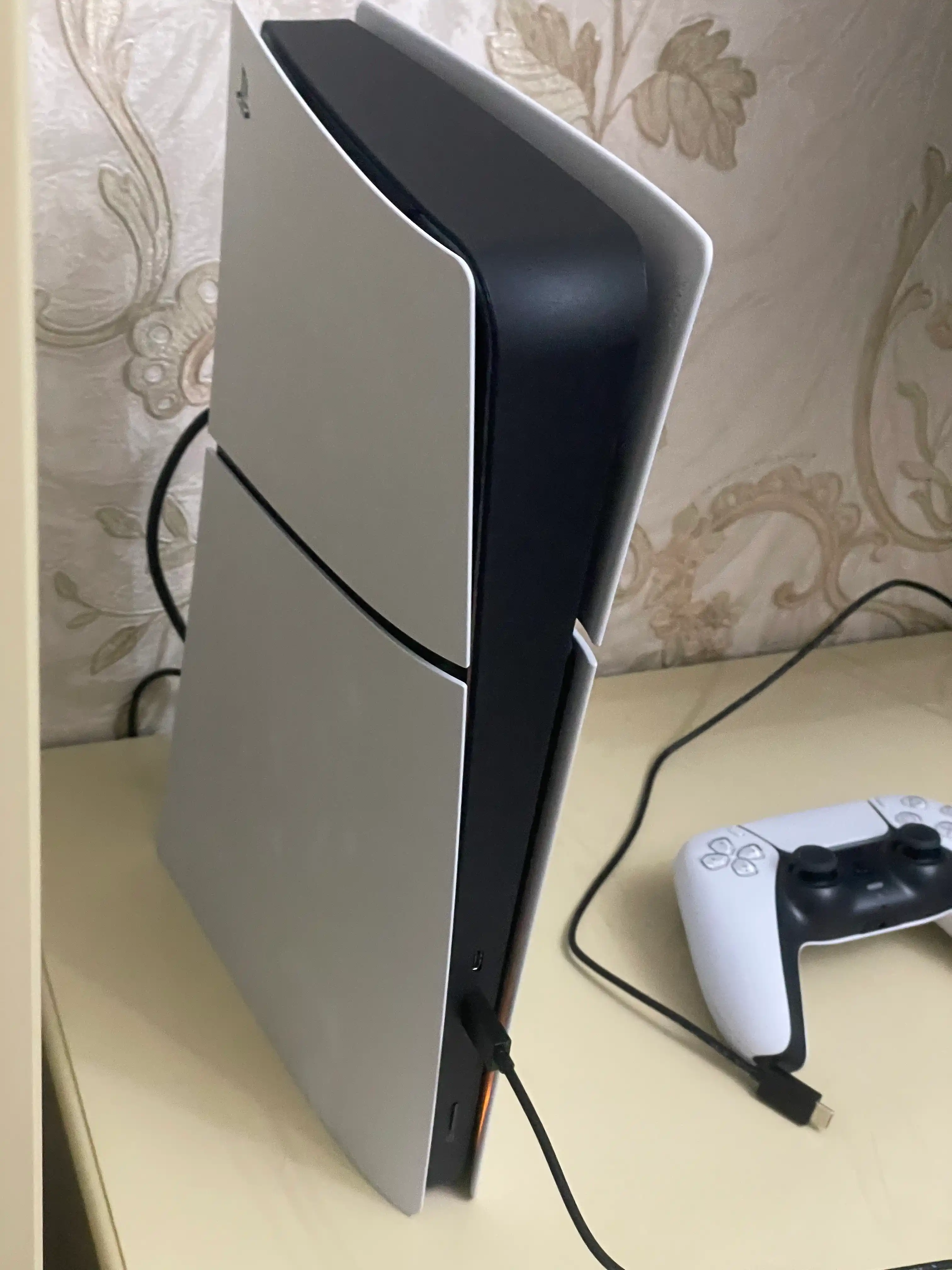Sony PlayStation 5 Slim Digital