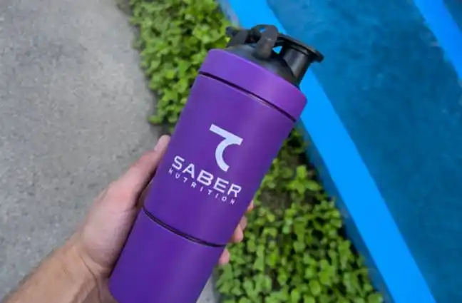 7 SABER stakanli Shaker, metall, 600 ml