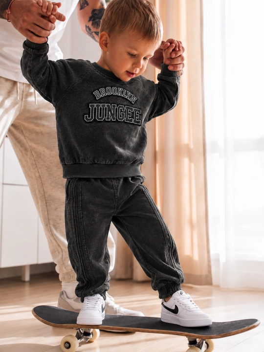 O‘g‘il bolalar uchun 2 qismli sport kostyumi, svitshot va jogger shim, kundalik kiyim