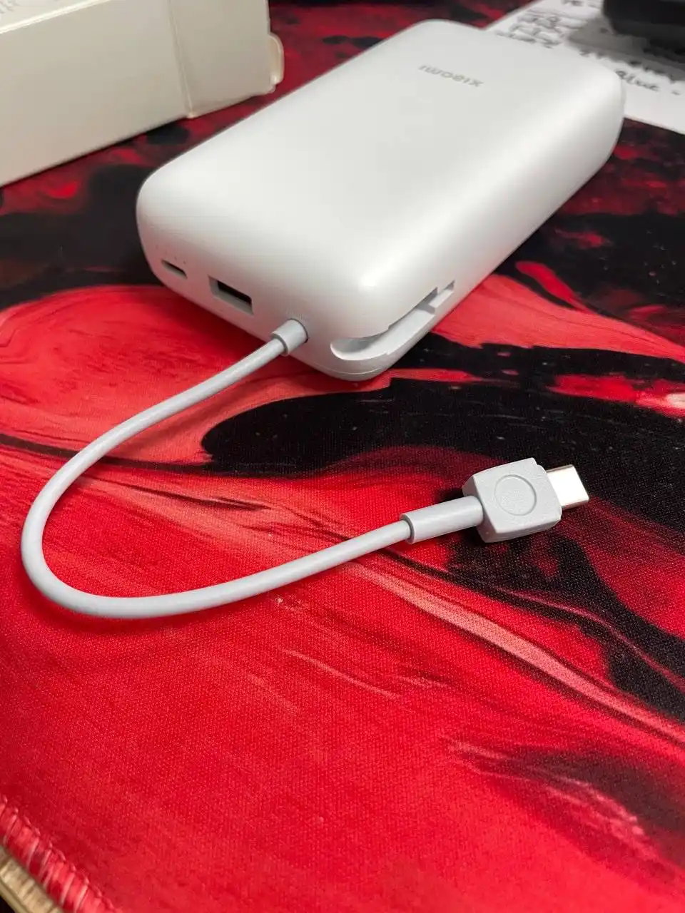 Xiaomi brendining tashqi akkumulyatorlari — UltraThin 5000 (Magnetic), 20000 va 10000 67W
