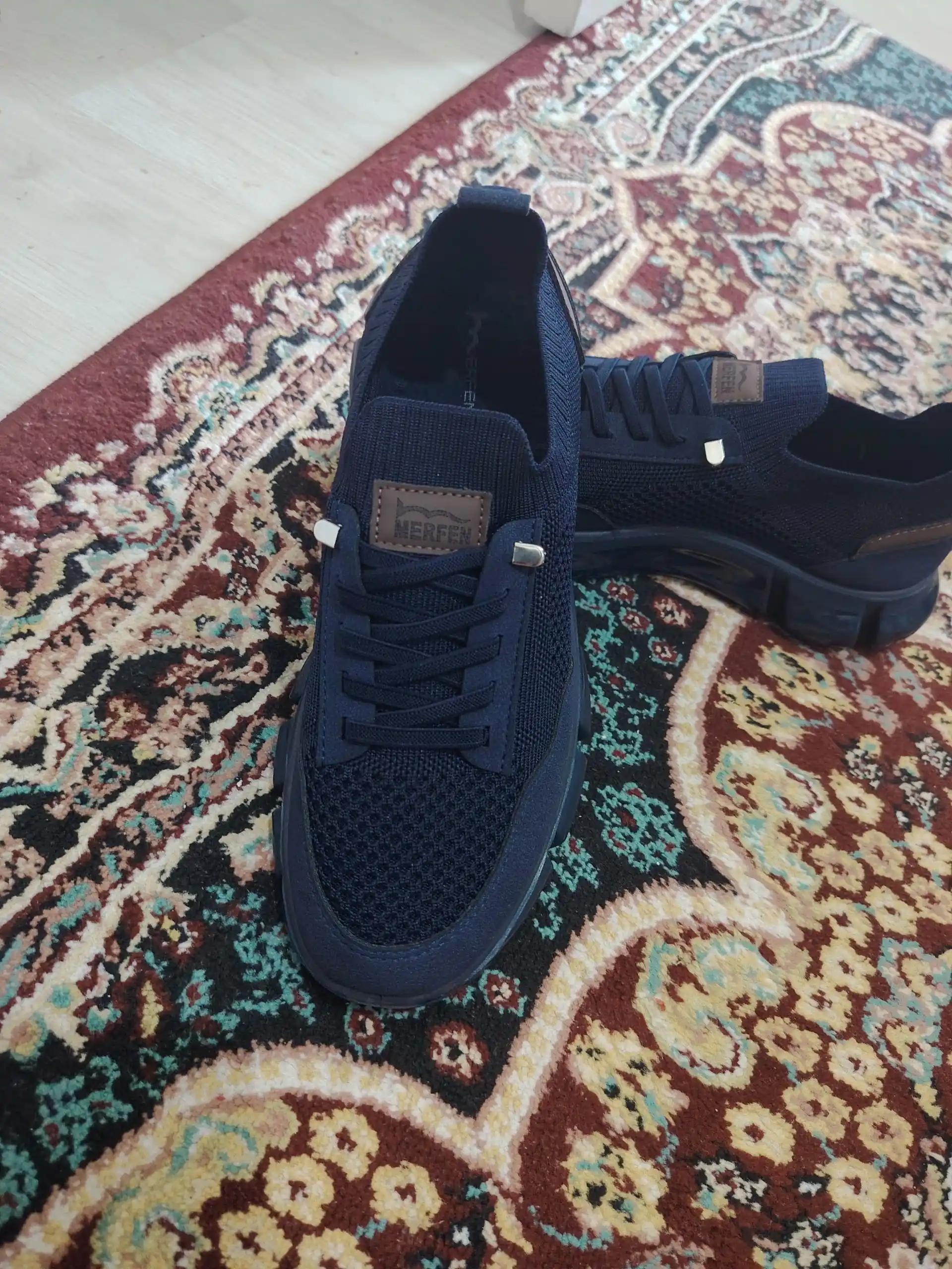 Kuzgi mavsum uchun slipon,  maktab uchun mos, yengil, nafas oluvchi, qulay poyabzal