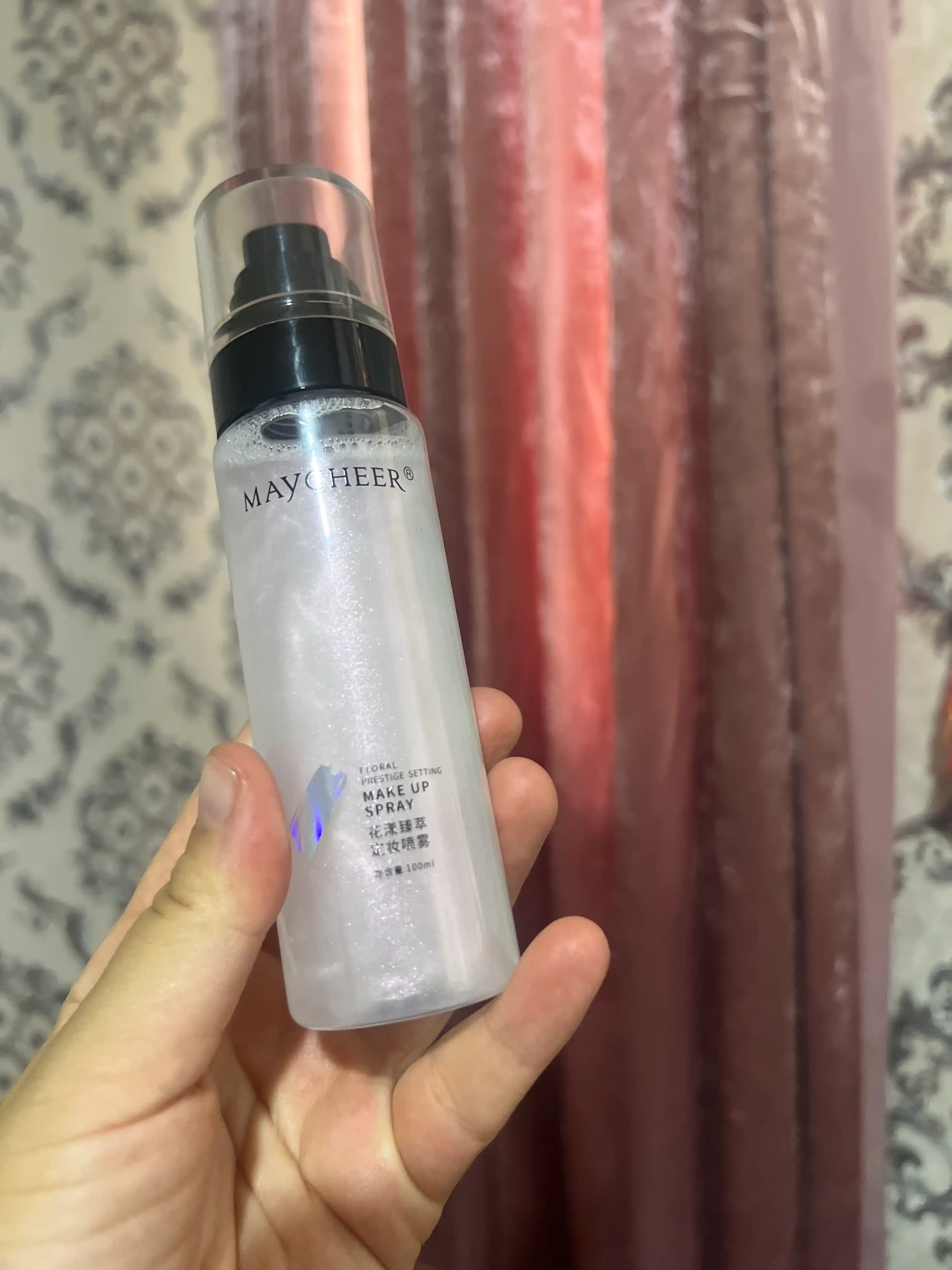 Mukammal pardoz uchun "Maycheer" fiksatsiyalovchi spreyi, 100 ml