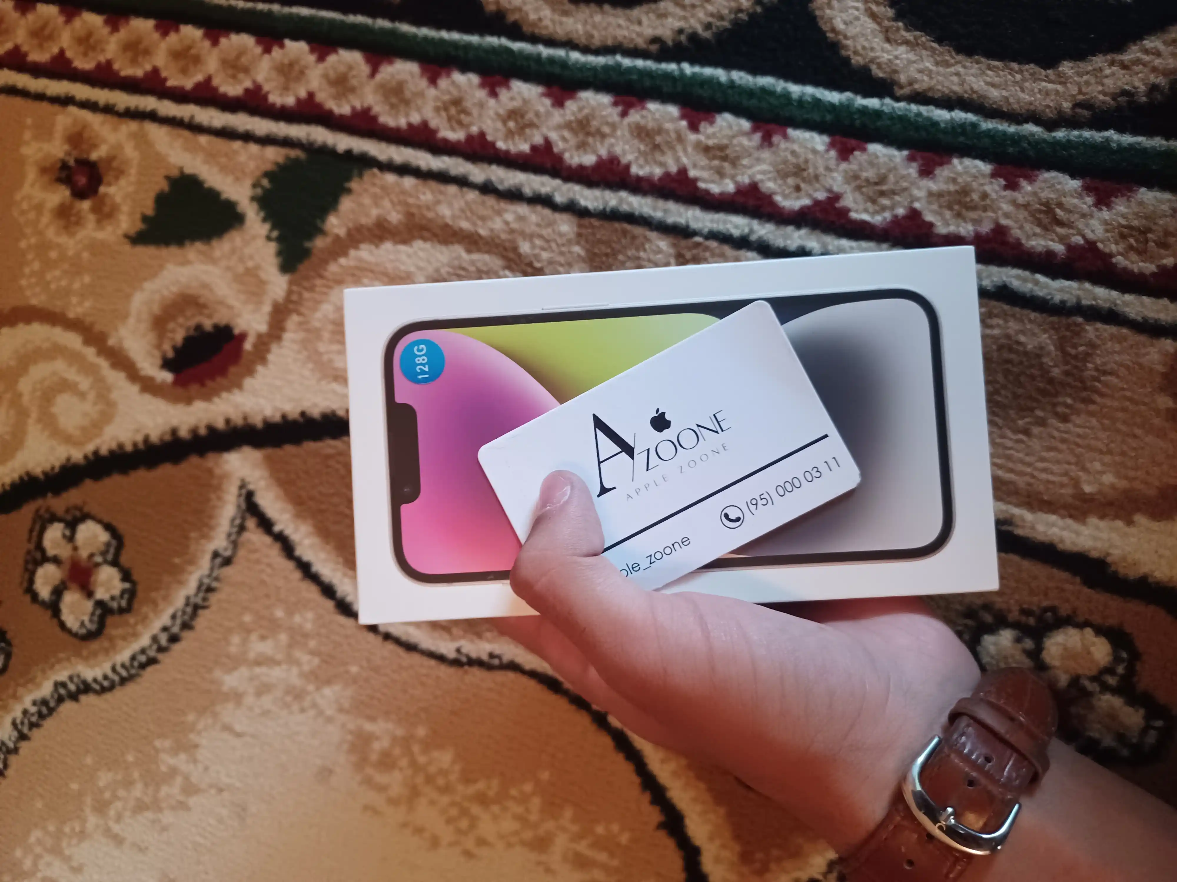 Smartfon Apple iPhone 14, 128/256 GB, SIM+sim, chehol va shisha sovg'a sifatida