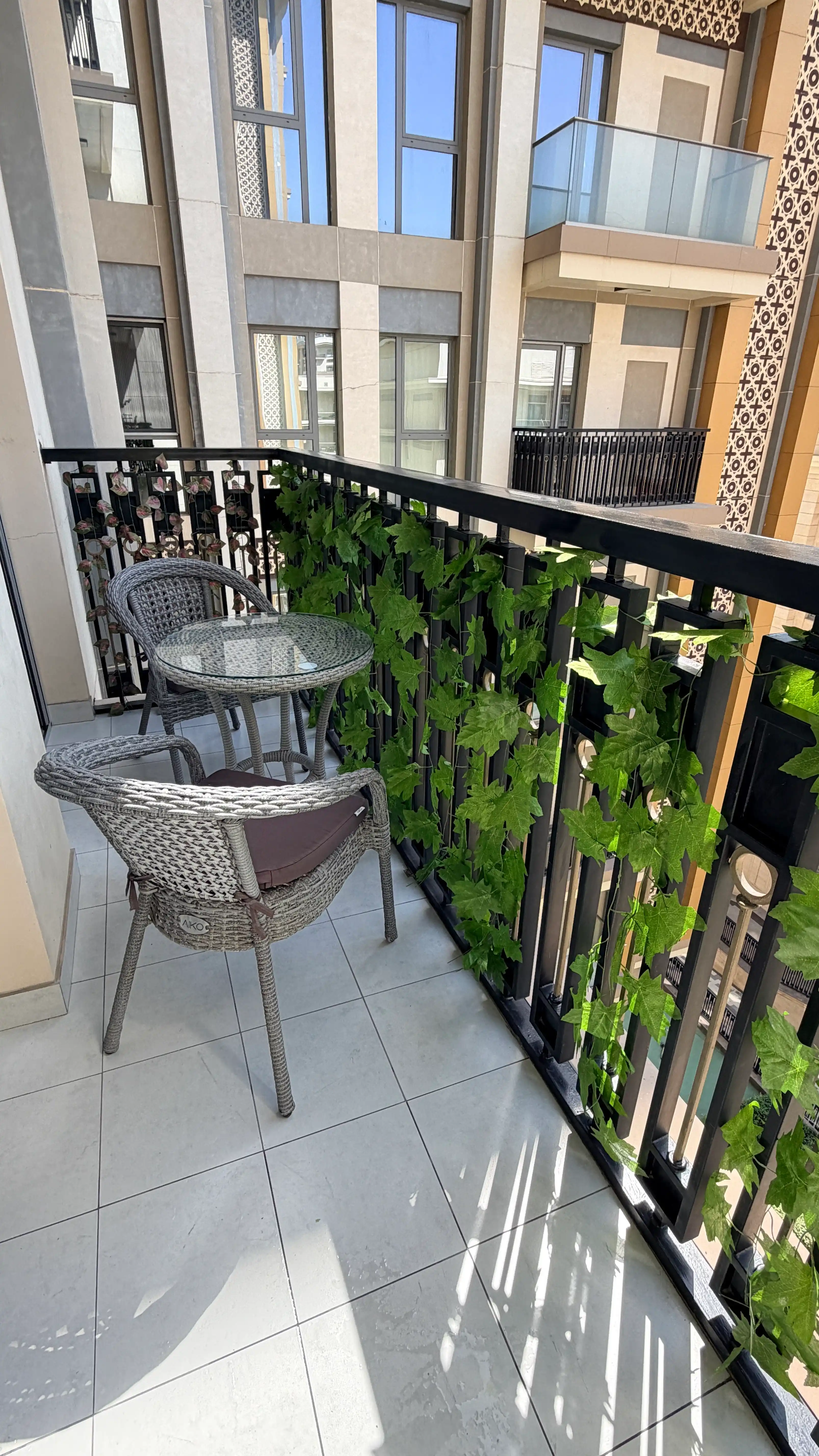 Balkon, terassa va bog' uchun sun'iy dekorativ lianalar, 12 dona