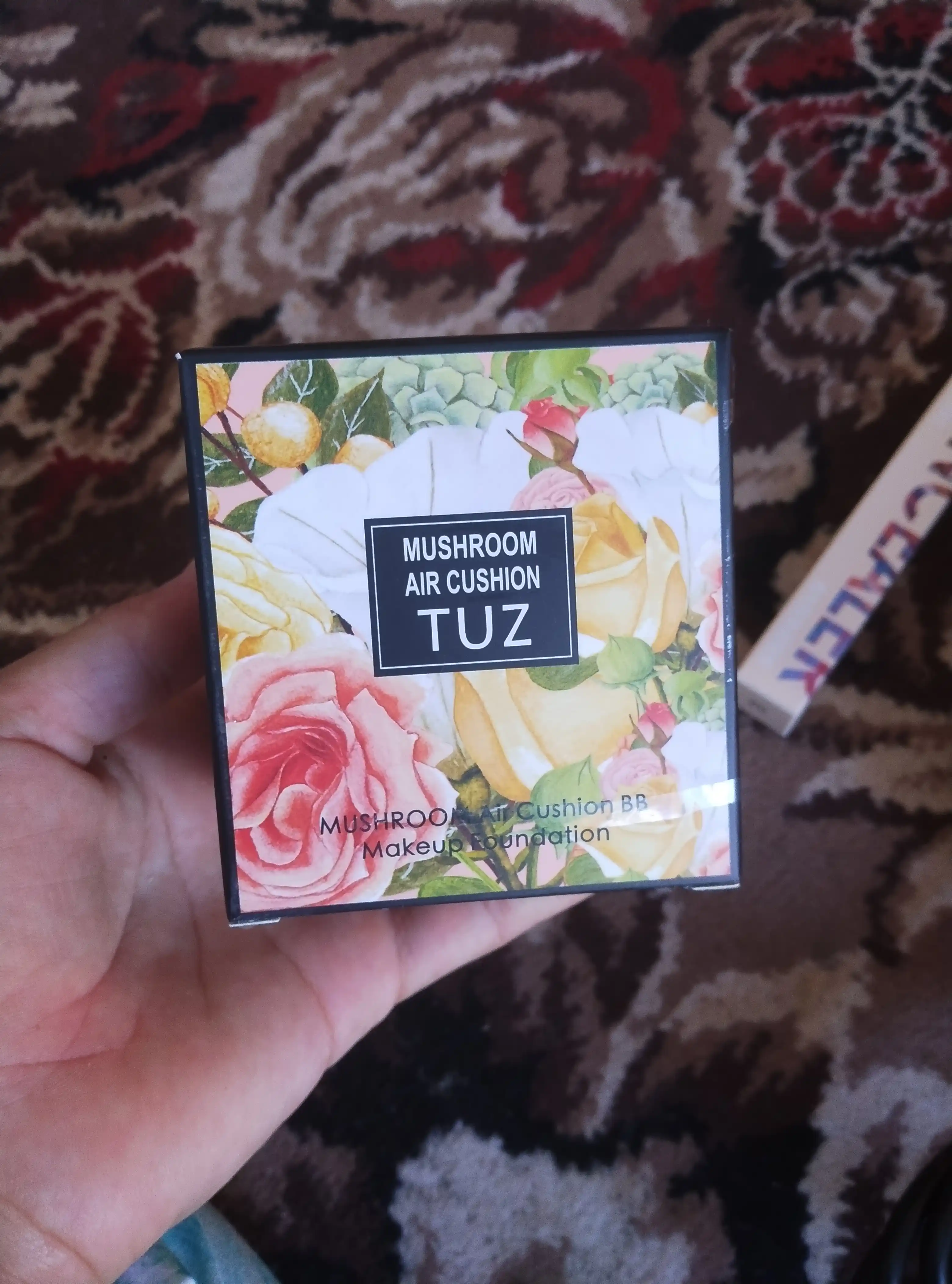 Tonal BB krem kushon TUZ Mushroom Air Cushion, yuz uchun, upa, namlovchi, 12 g