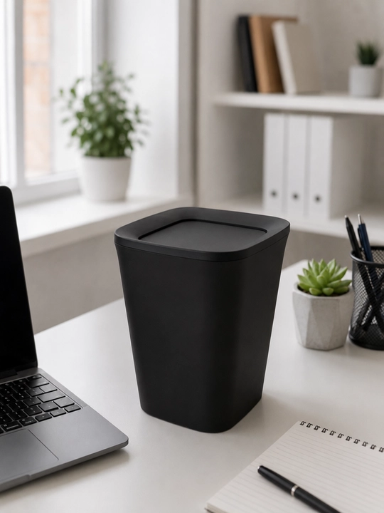 Plastik axlat chelagi, paket uchun mahkamlovchi halqa bilan