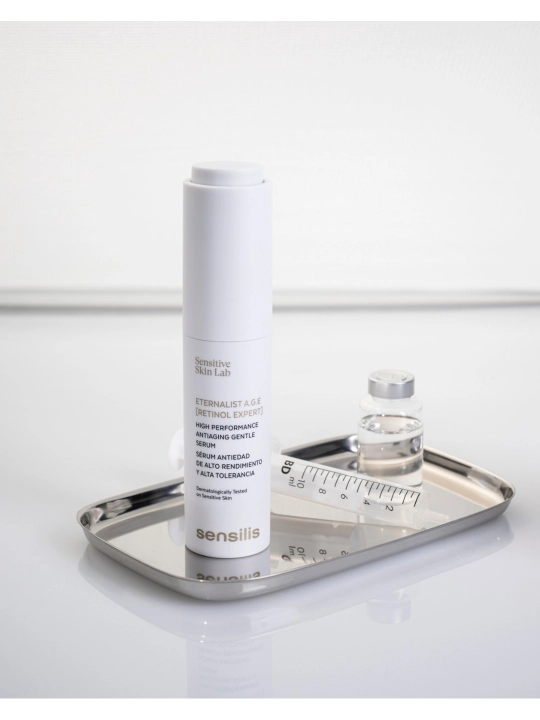 Сыворотка для лица ночная с ретинолом 0,3% Sensilis Eternalist A.G.E. Retinol Expert, 30 мл
