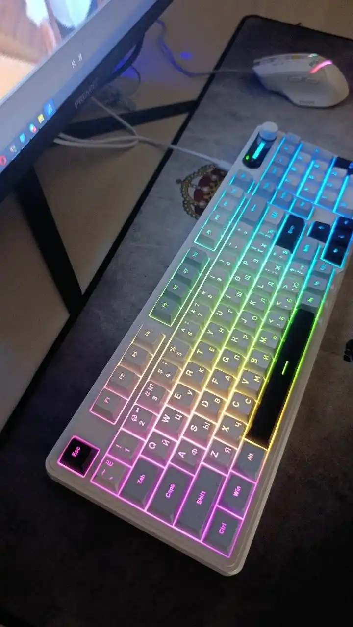 Игровая клавиатура Furycube с RGB подсветкой для геймеров (механическая / мембранная)
