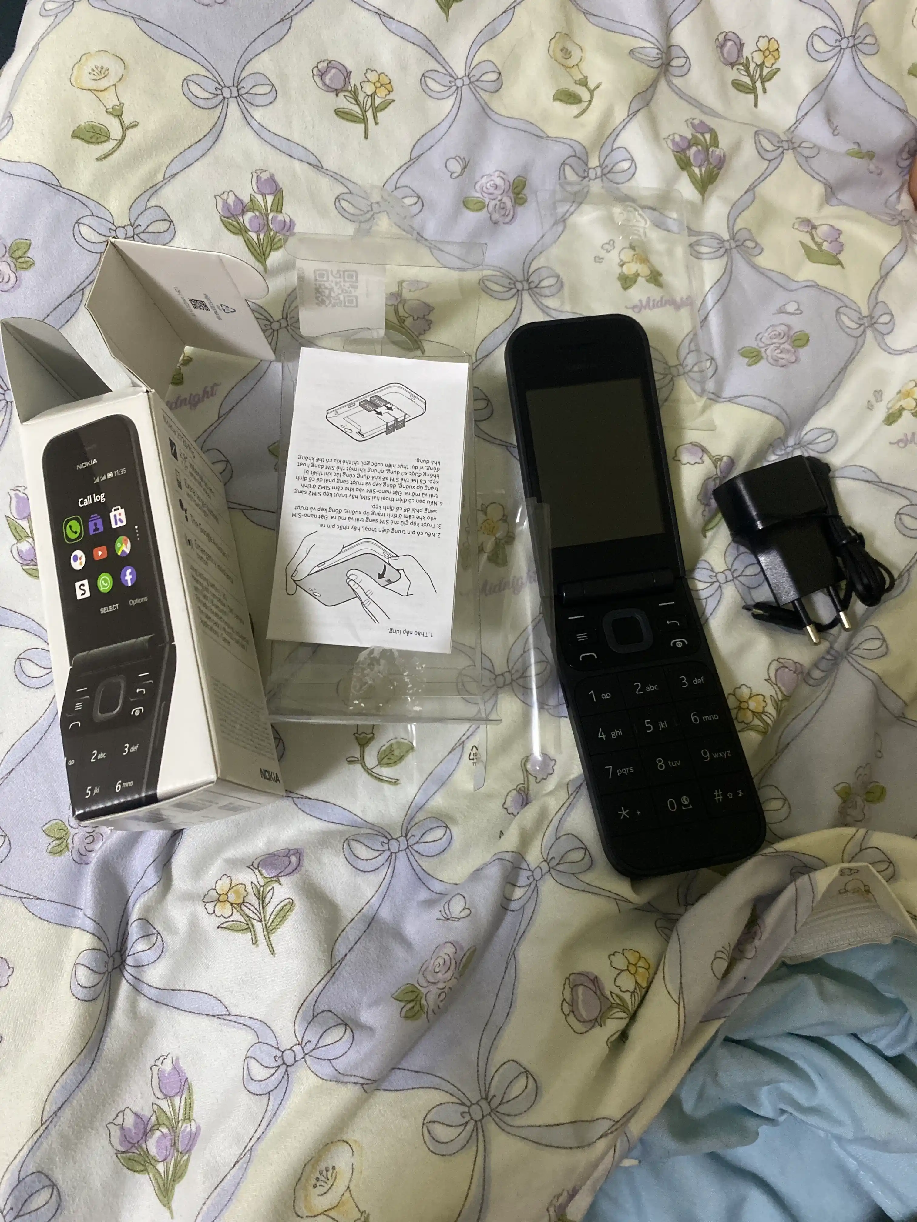 Nokia 2720 Afsonaviy sinalgan legendarniy Brend  endi yana Sotuvda ulgurib qoling 2 ta sim