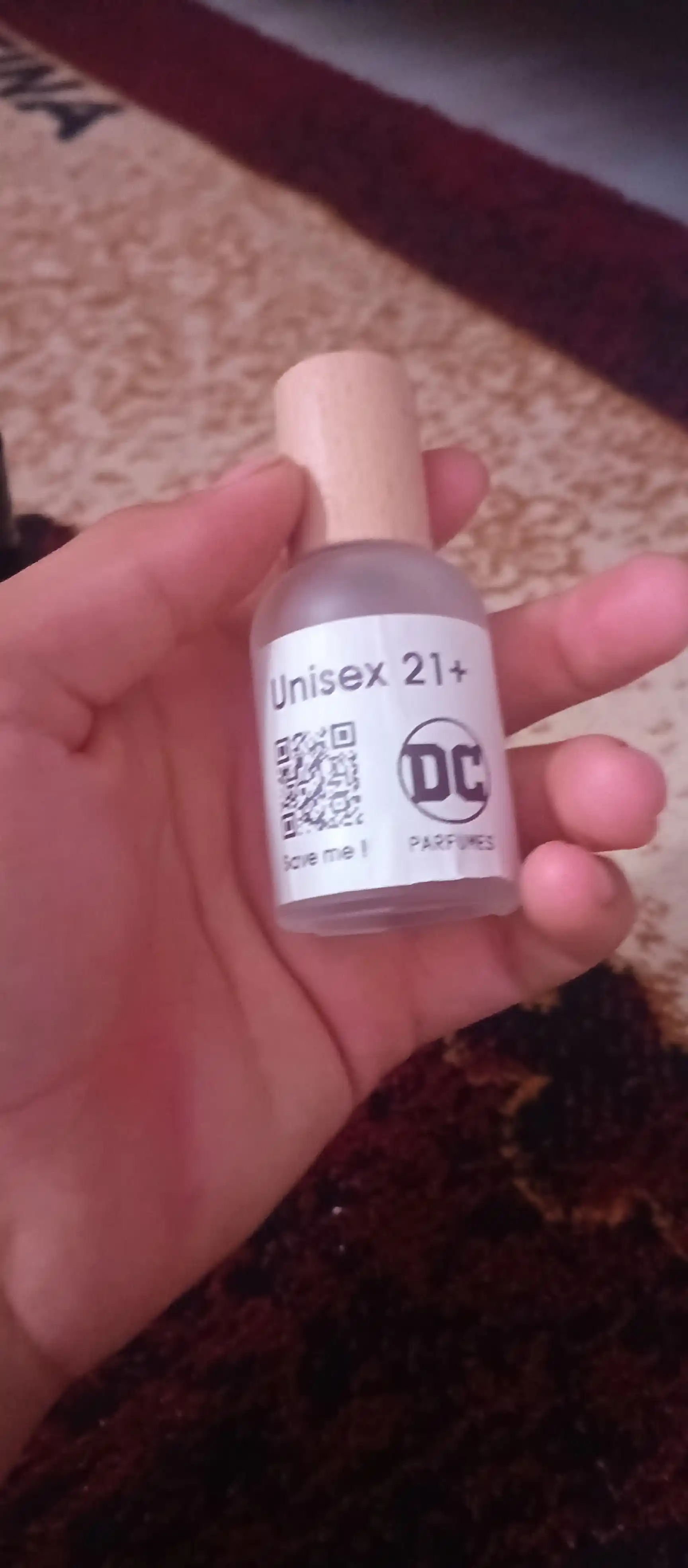 Unisex 21+ Eau de Parfum, erkaklar va ayollar uchun uzoq muddatli ta'sirga ega