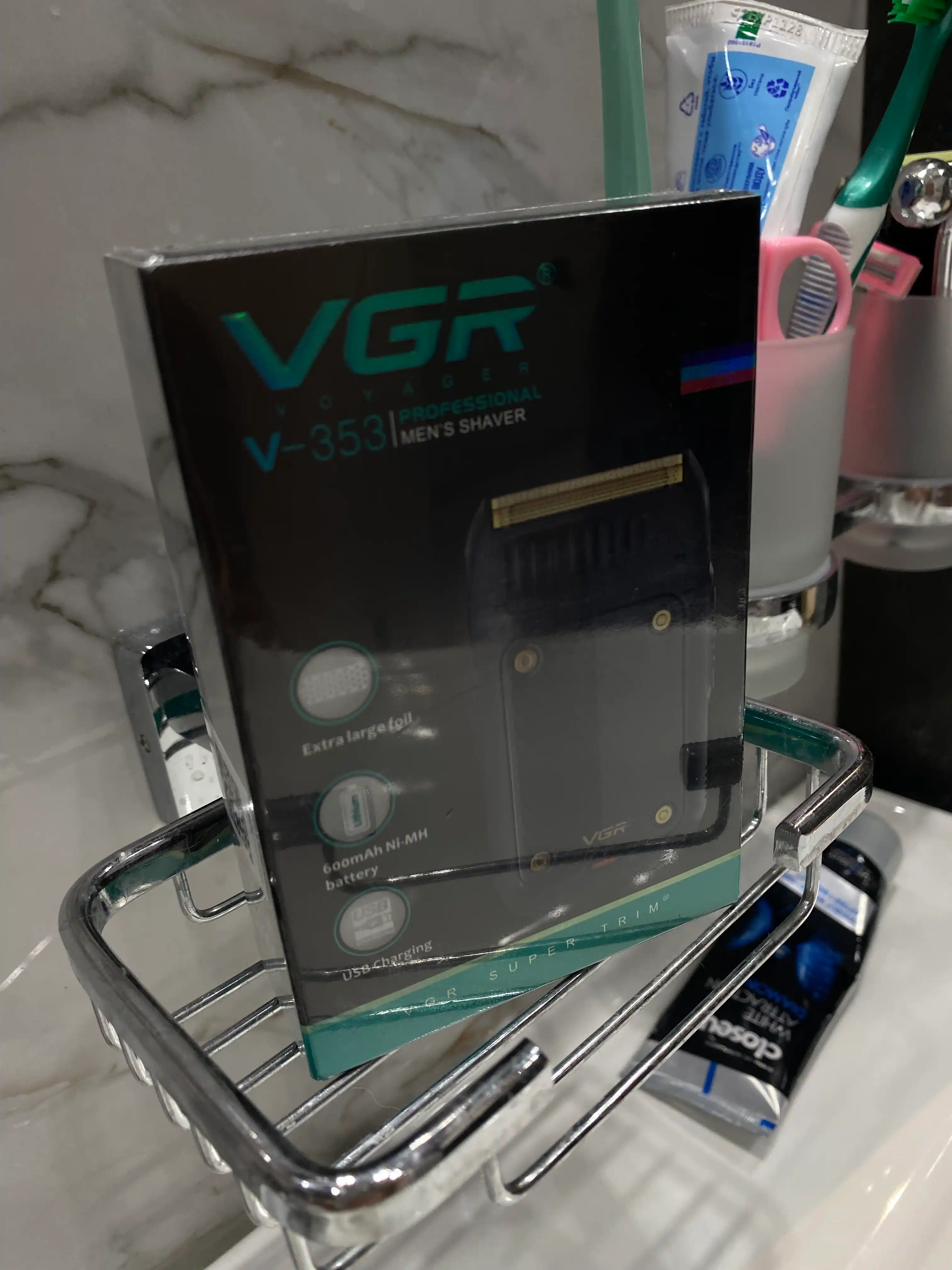 Электробритва VGR V-353, со встроенным триммером, беспроводной портативный шейвер