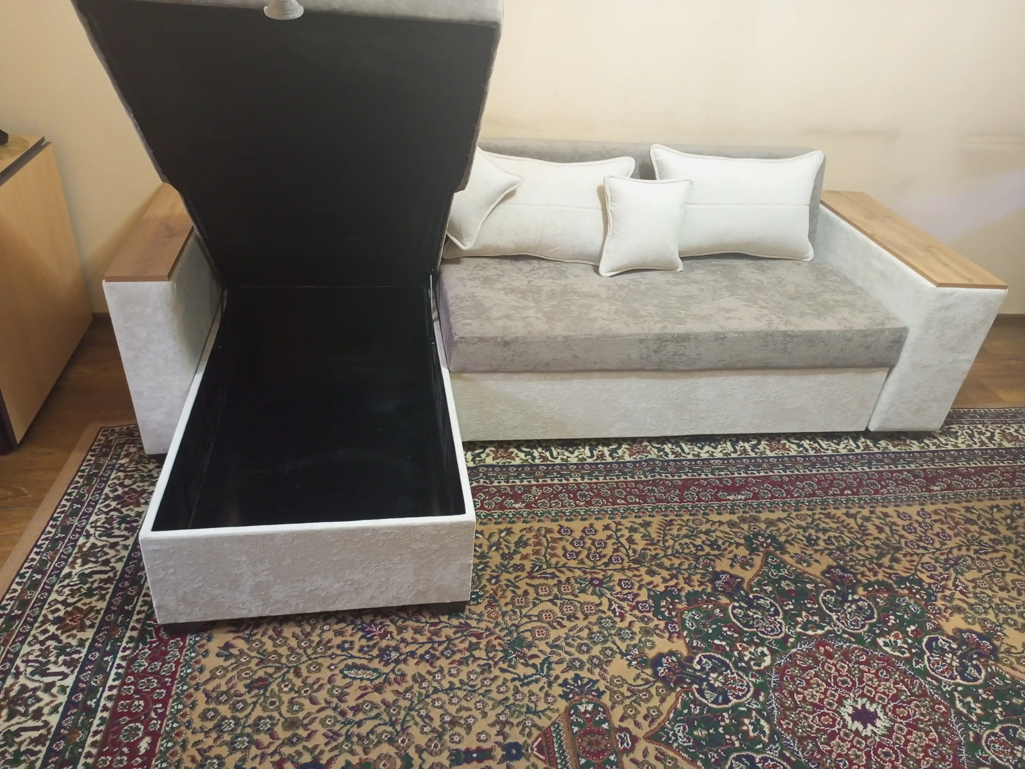 Yashikli yig‘ma burchakli divan, yumshoq divan, divan karavot Woodzone