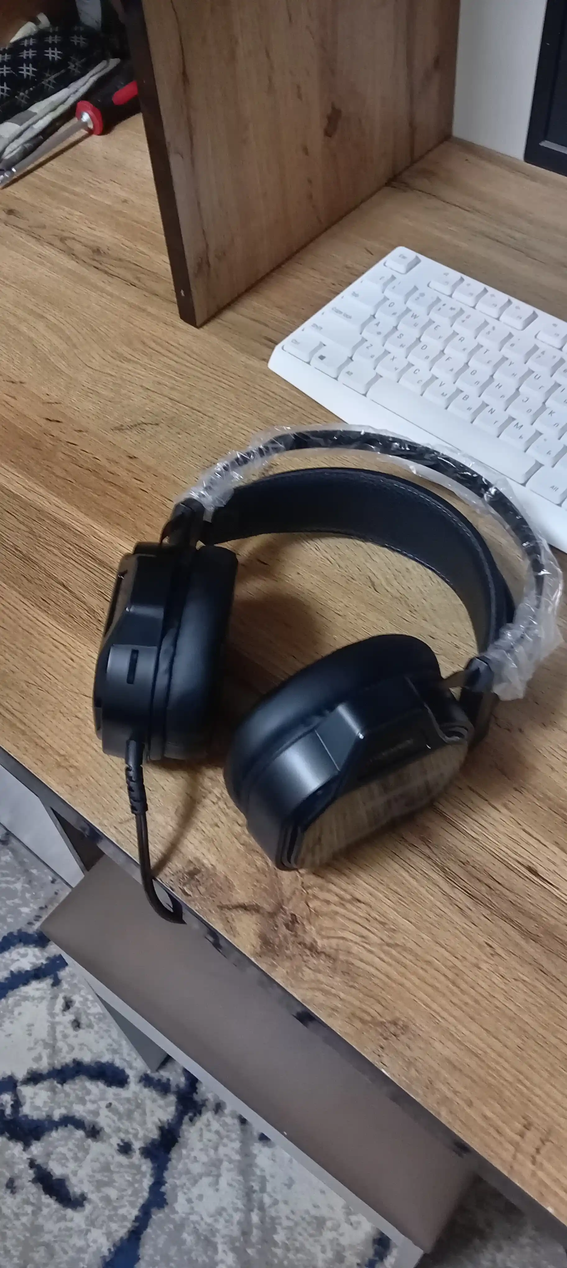 MORADI V10 USB7.1 o'yin uchun simli quloqchinlari kuk
