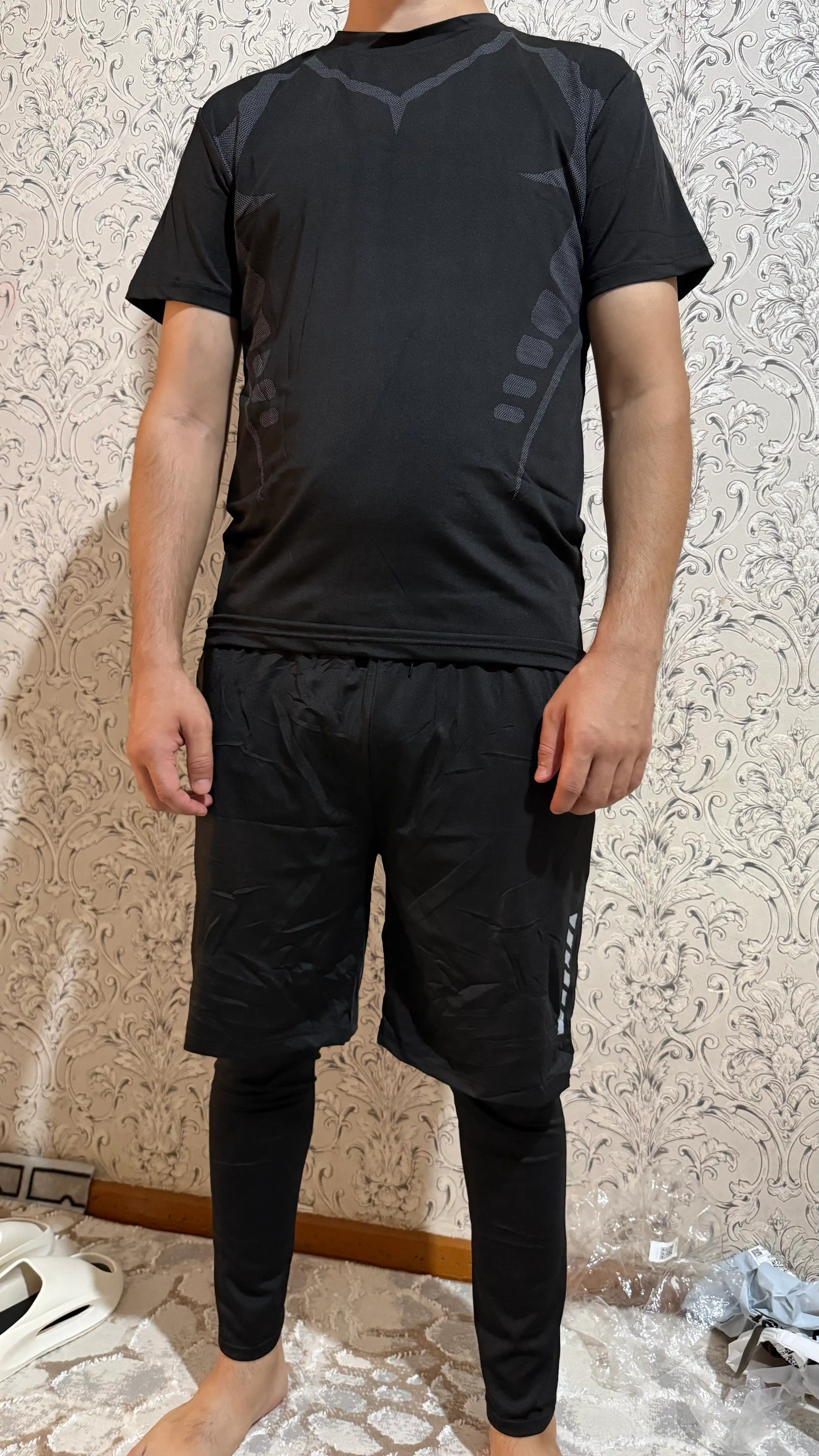 Erkaklar uchun rashgard 5 in 1 komplekt, sport kiyimlari va fitnes mashg‘ulotlari uchun