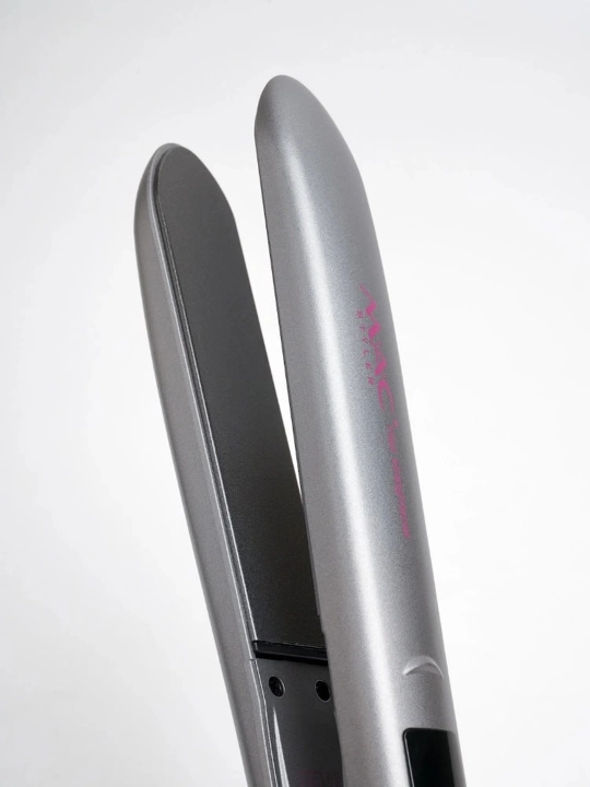 Professional soch tekislovchi dazmol MAC Styler MC-2018, LED displeyli