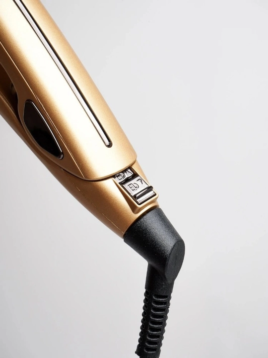 Professional soch tekislovchi dazmol MAC Styler MC-2018, LED displeyli