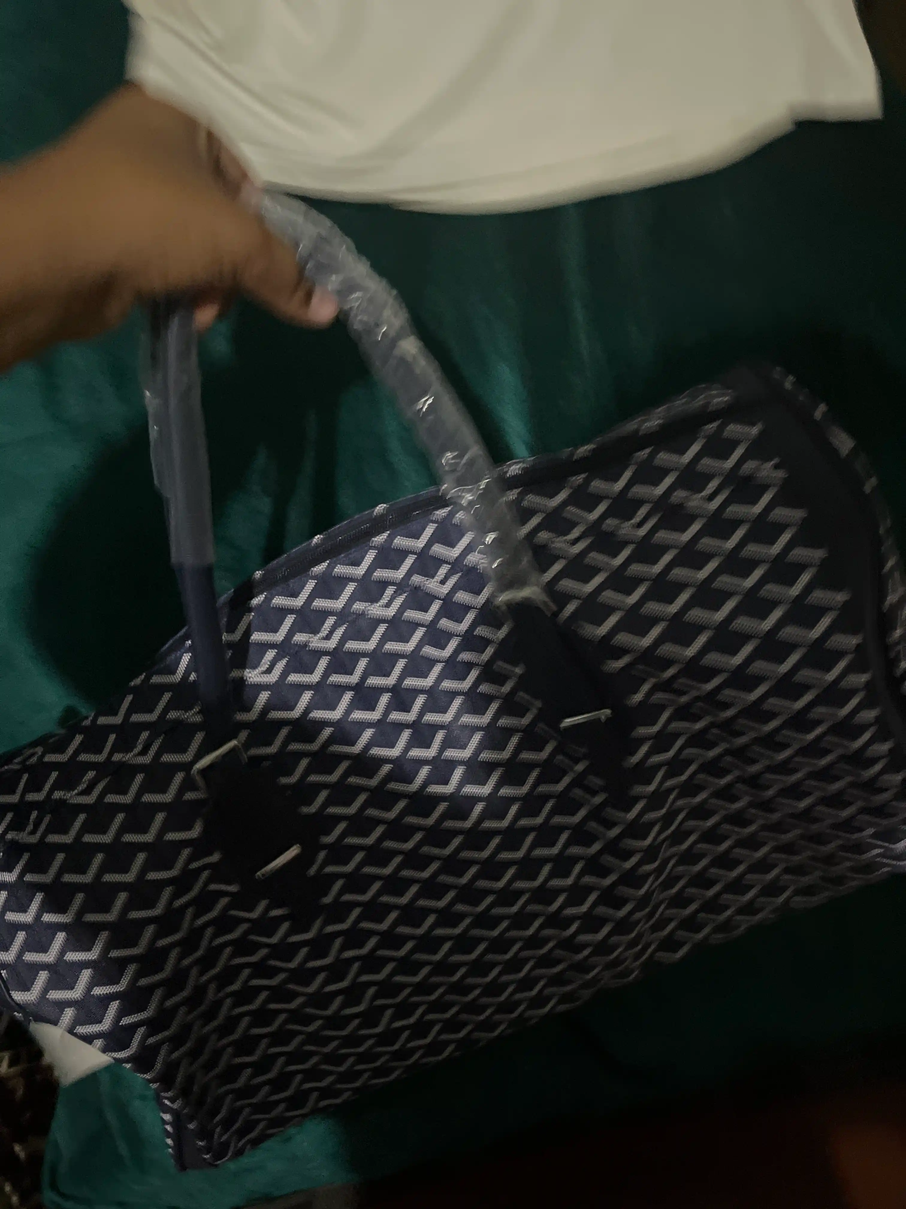 Goyard naqshli safar sumkasi