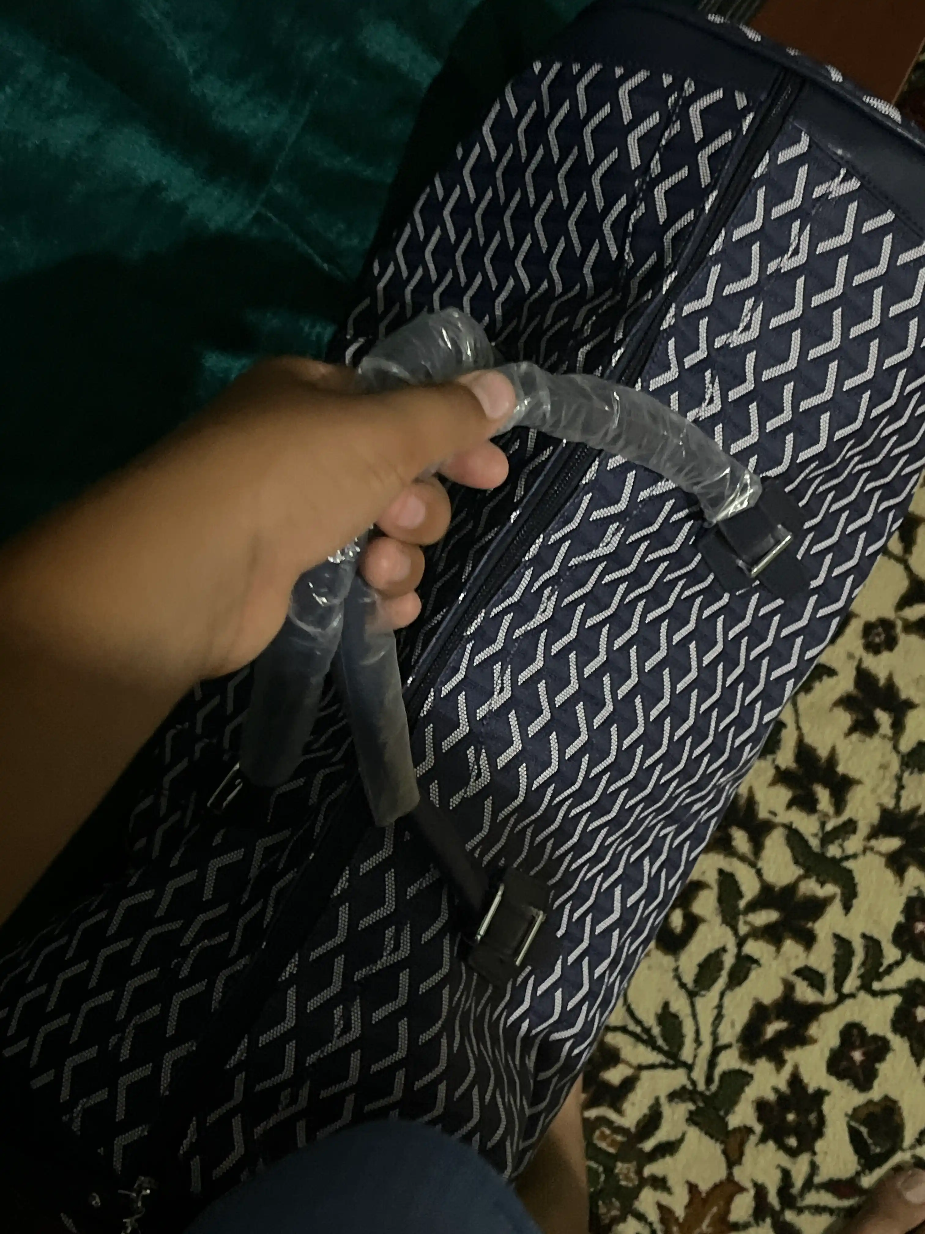 Goyard naqshli safar sumkasi