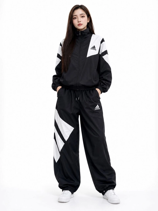 Ayollar sport kostyumi, sport kiyim, ayollar kiyimlari, ulchami 46-50 standart