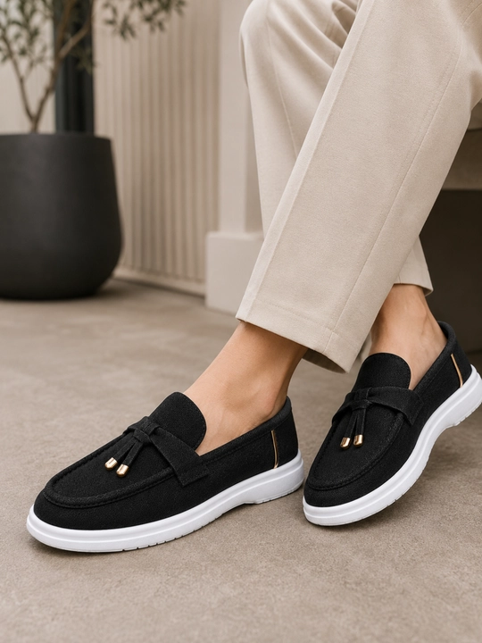Ayollar uchun nafis platformali zamsh loafer, Loro Piana uslubidagi model