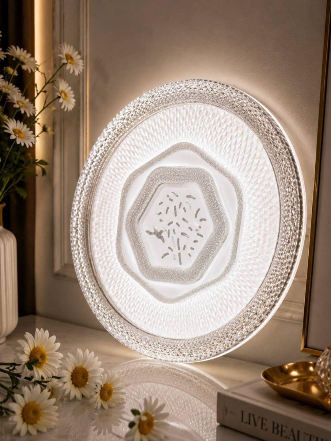 Plafon Hi-Tech LED, qandil, lustra, chiroq, lampo, minimalism uslubida, 3 xil rejim yonish - 