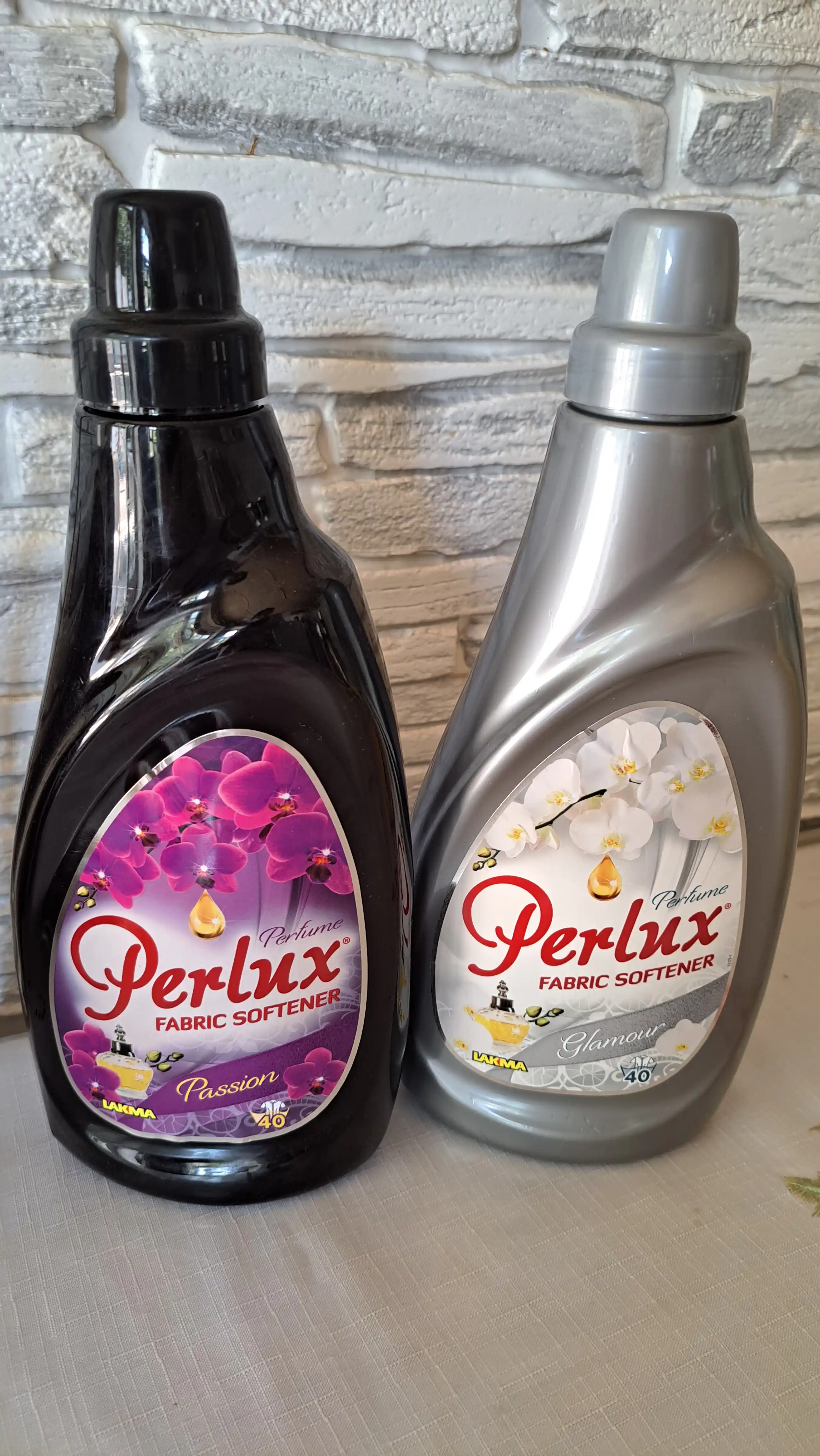 Кондиционер для белья Perlux Passion парфюмированный, ополаскиватель 1 л