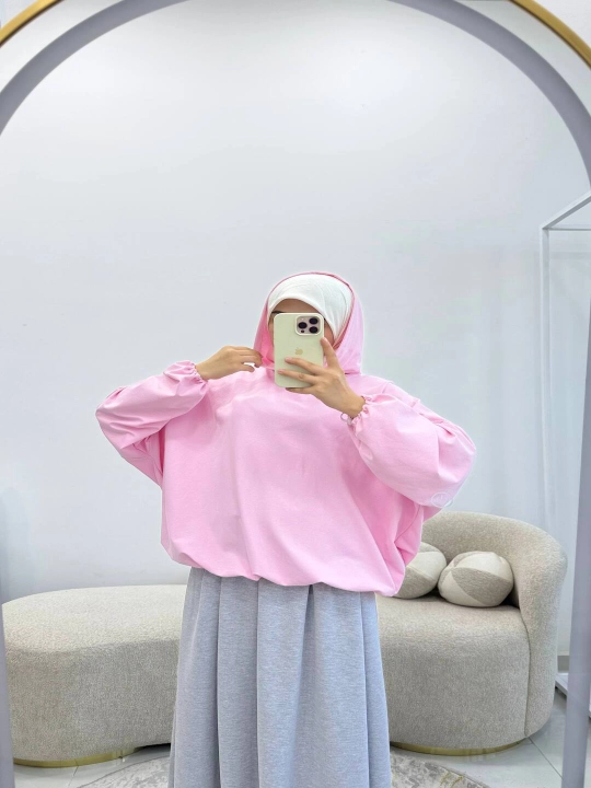 Ayollar uchun oversize xudi, kapyushonli kofta, erkin bichim