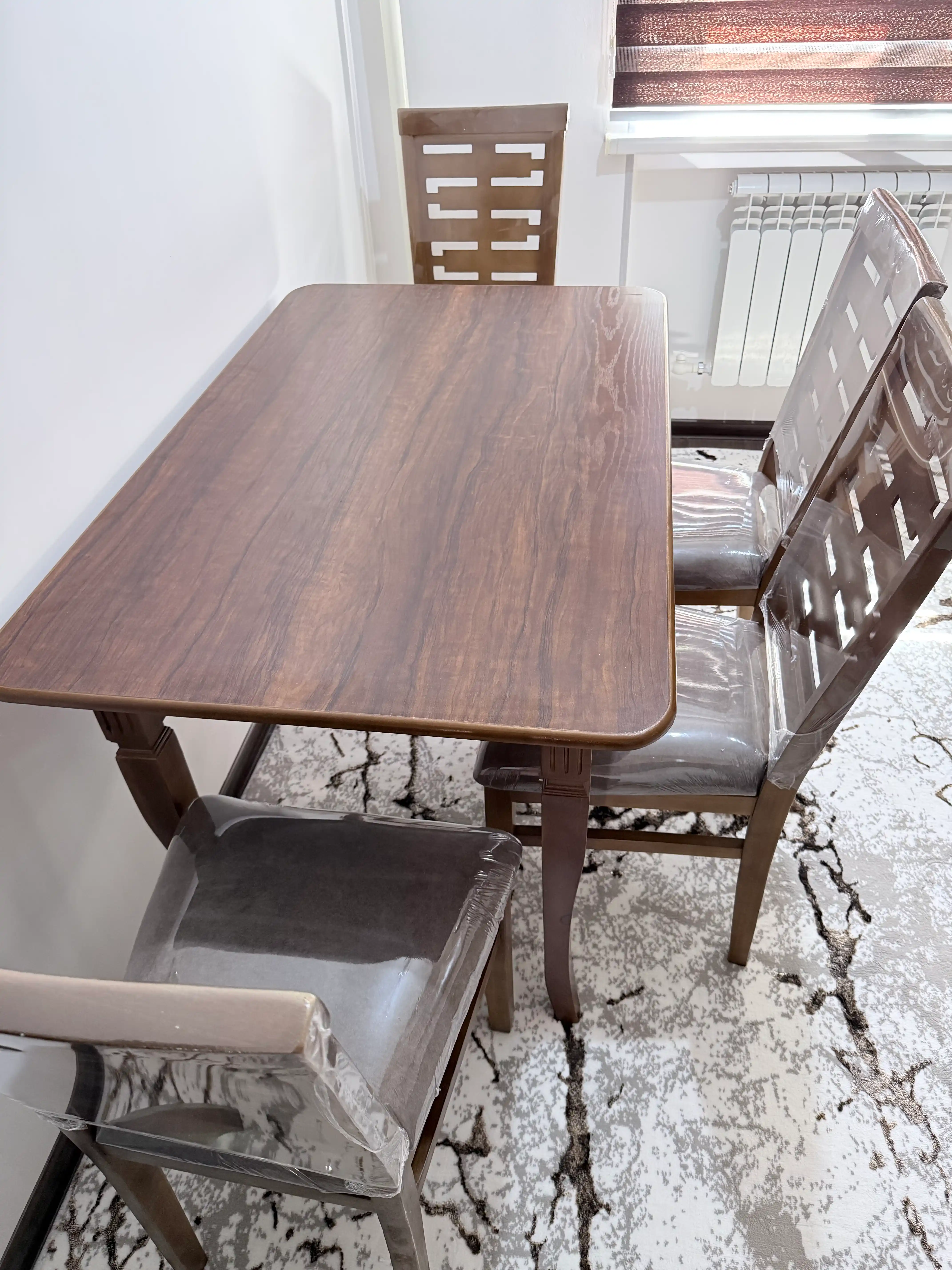 Klassik premium oshxona stol,stuli