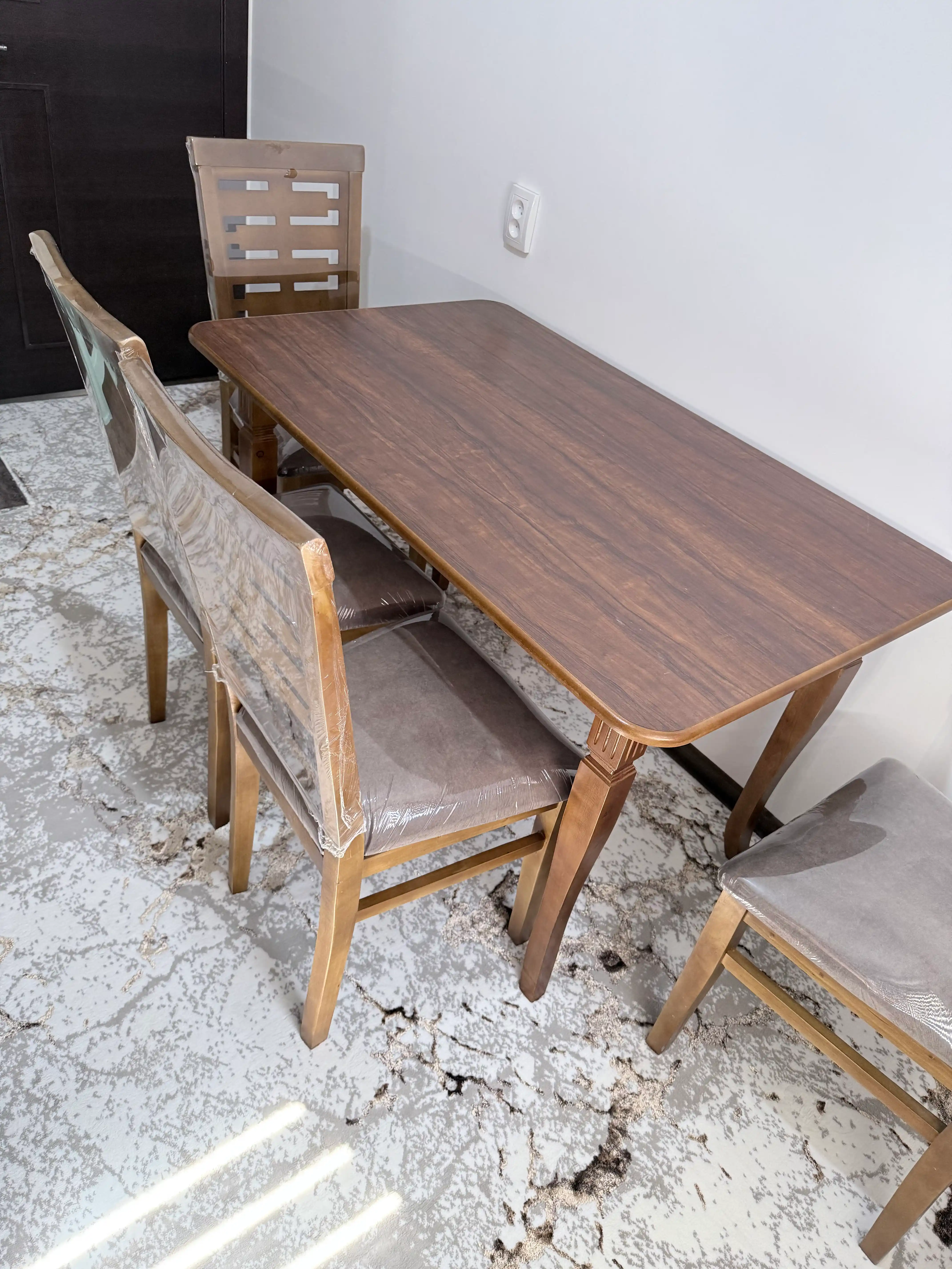 Klassik premium oshxona stol,stuli
