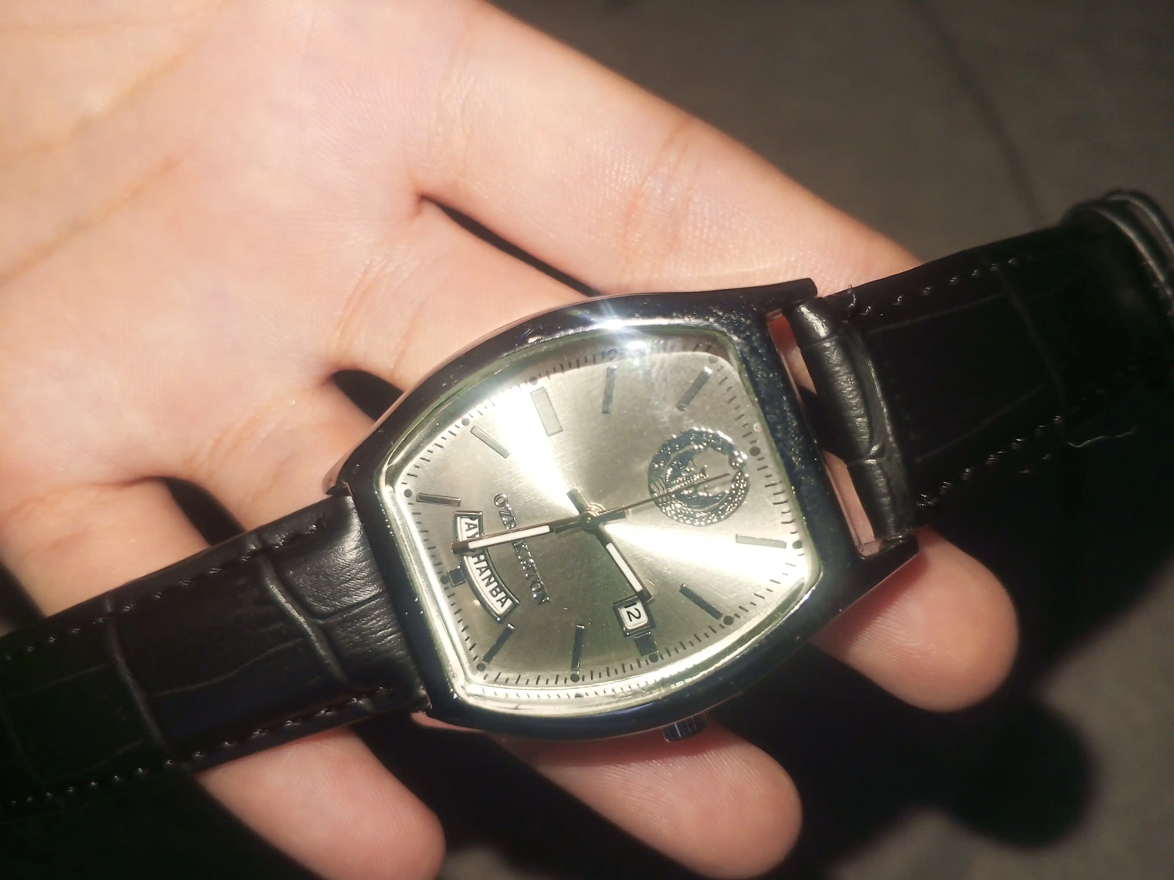 Erkaklar qo'l soati Elegant Premium UZB Soat