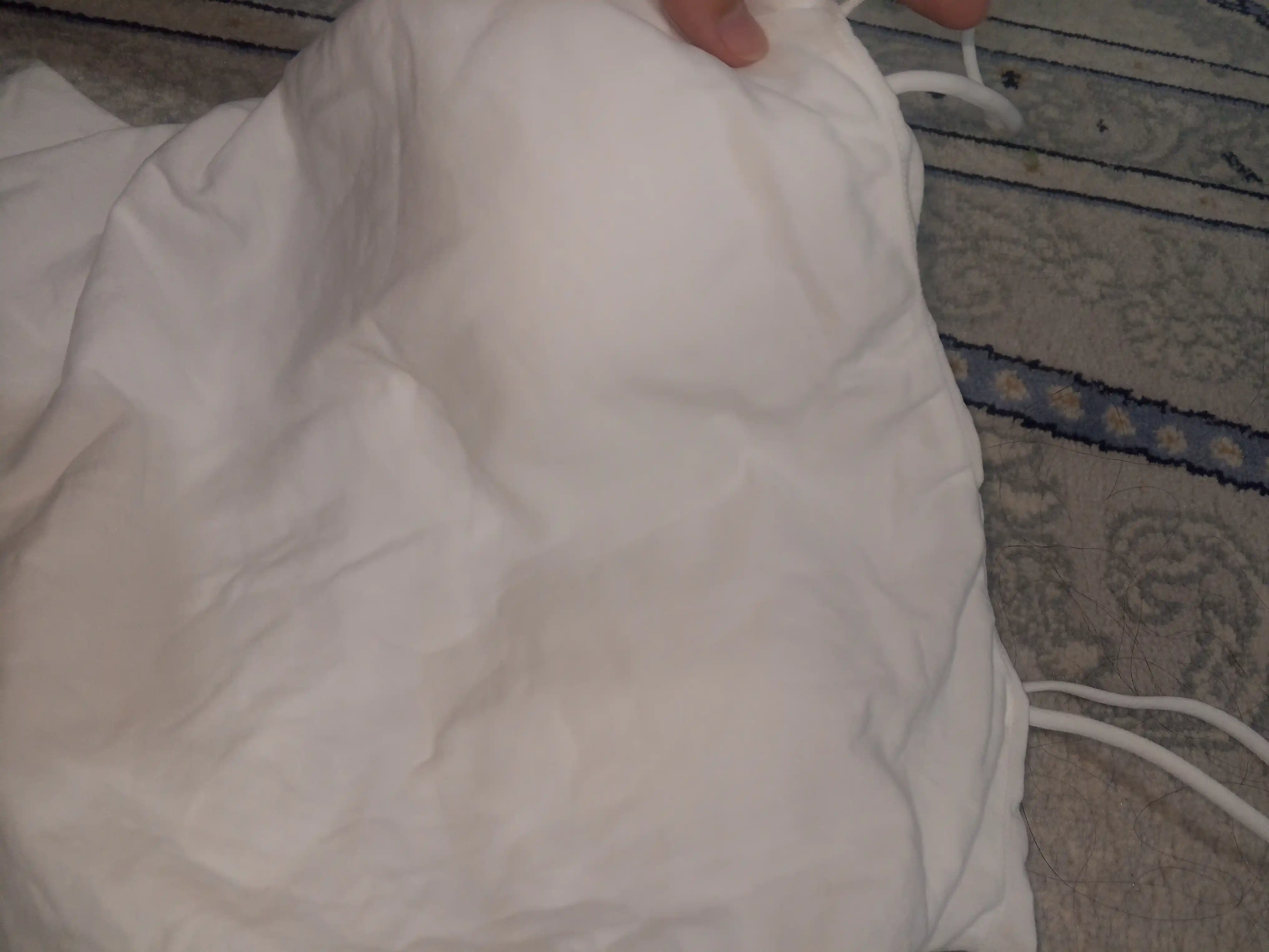 Ayollar uchun mayka top, astariga chashka tikilgan, universal o‘lchami 40-62 kg