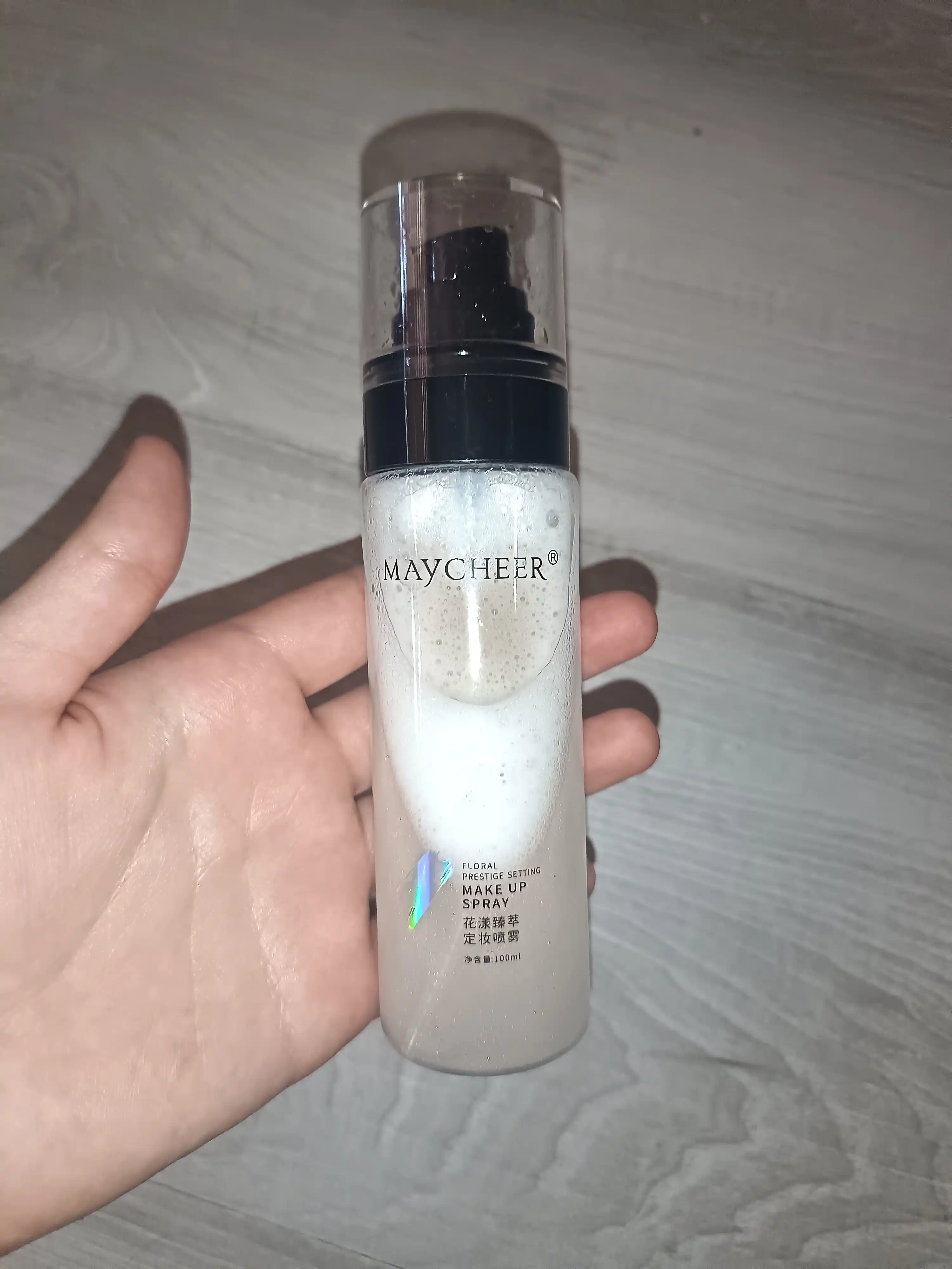 Mukammal pardoz uchun "Maycheer" fiksatsiyalovchi spreyi, 100 ml