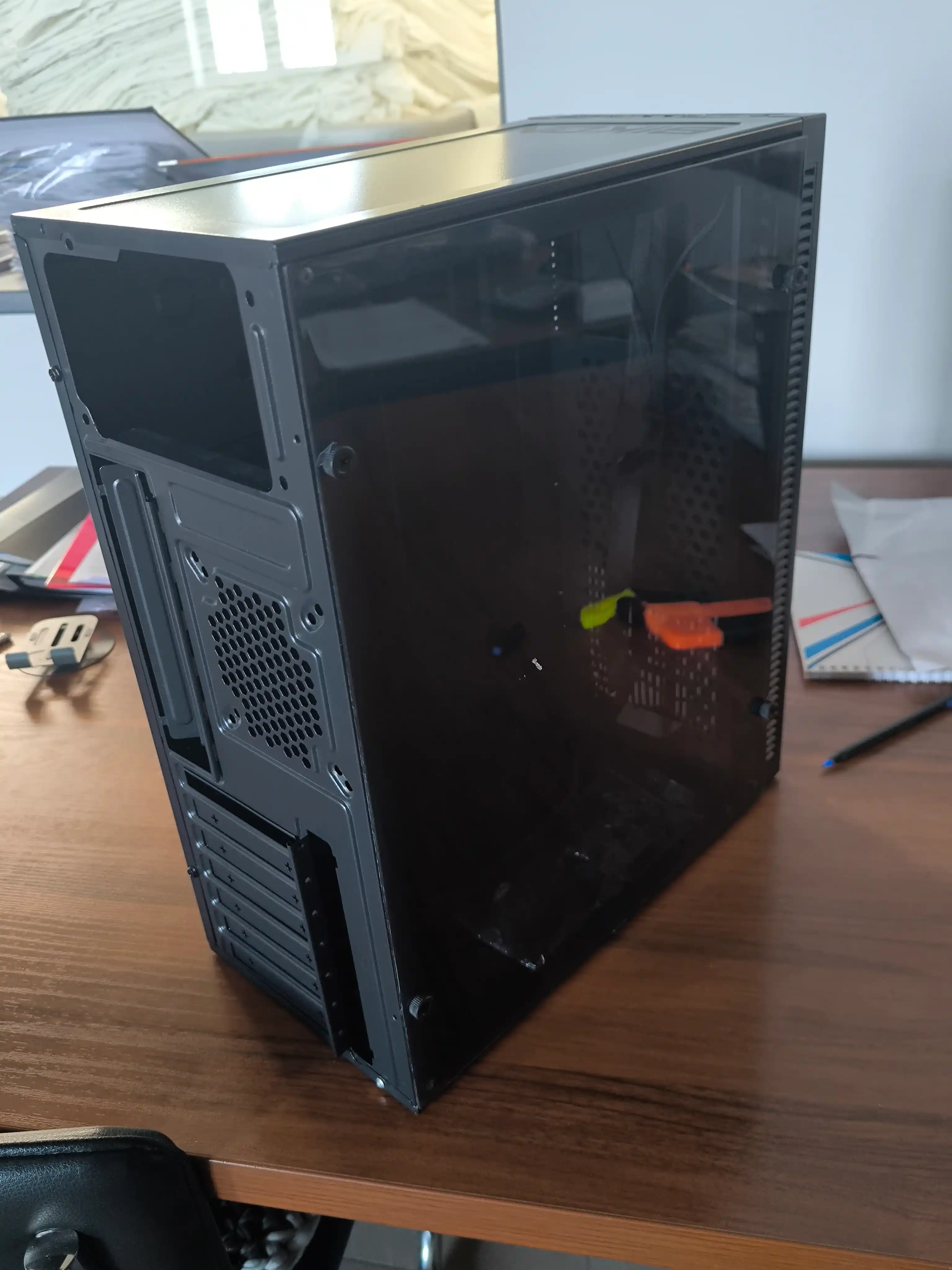 Корпус компьютера BIKON PHANTOM / PRISMA / COMPACT