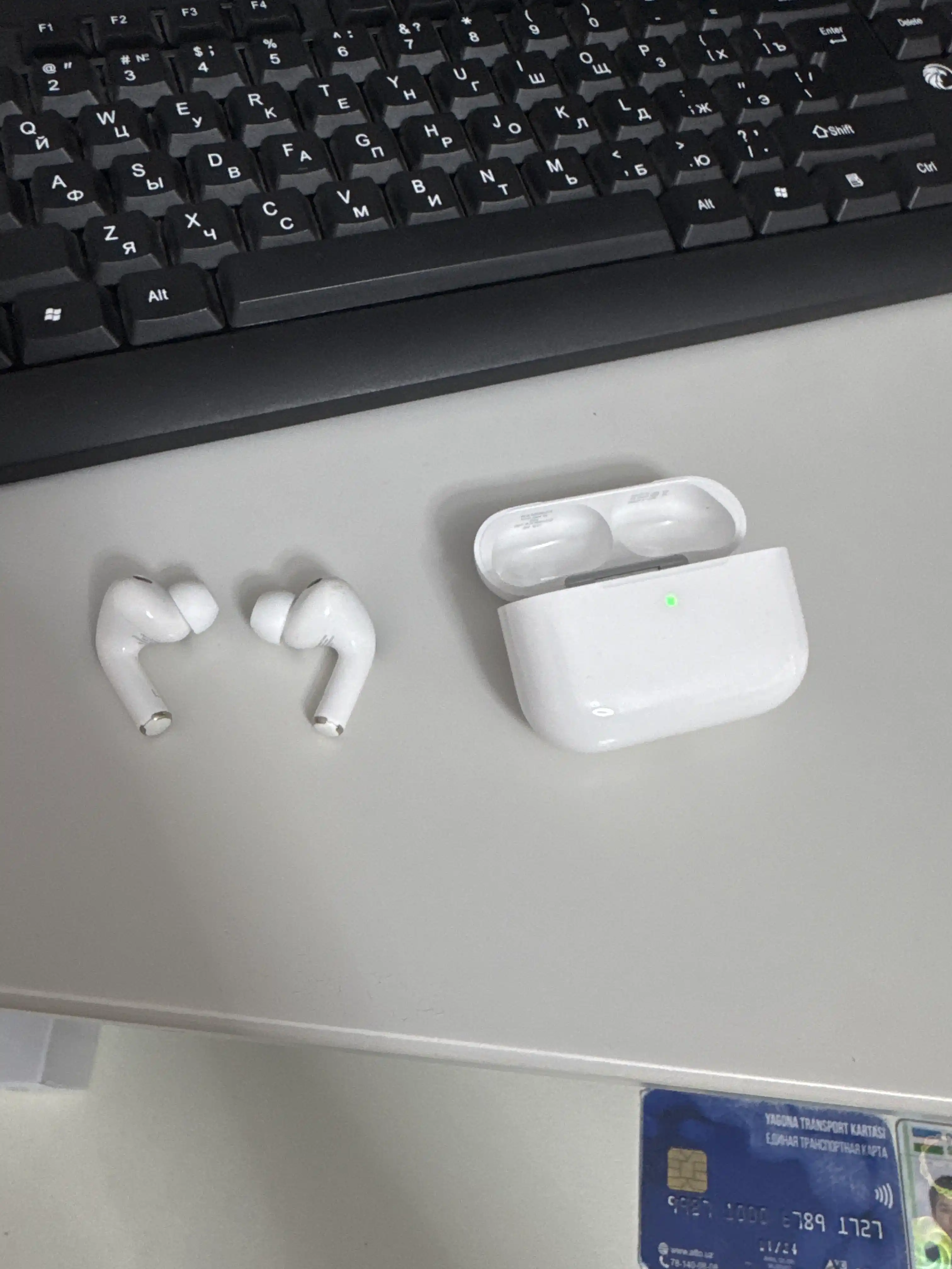 Simsiz quloqchinlar Pro 3 ANC bluetooth naushnik Shovqinni kamaytirish rejim ANC bor