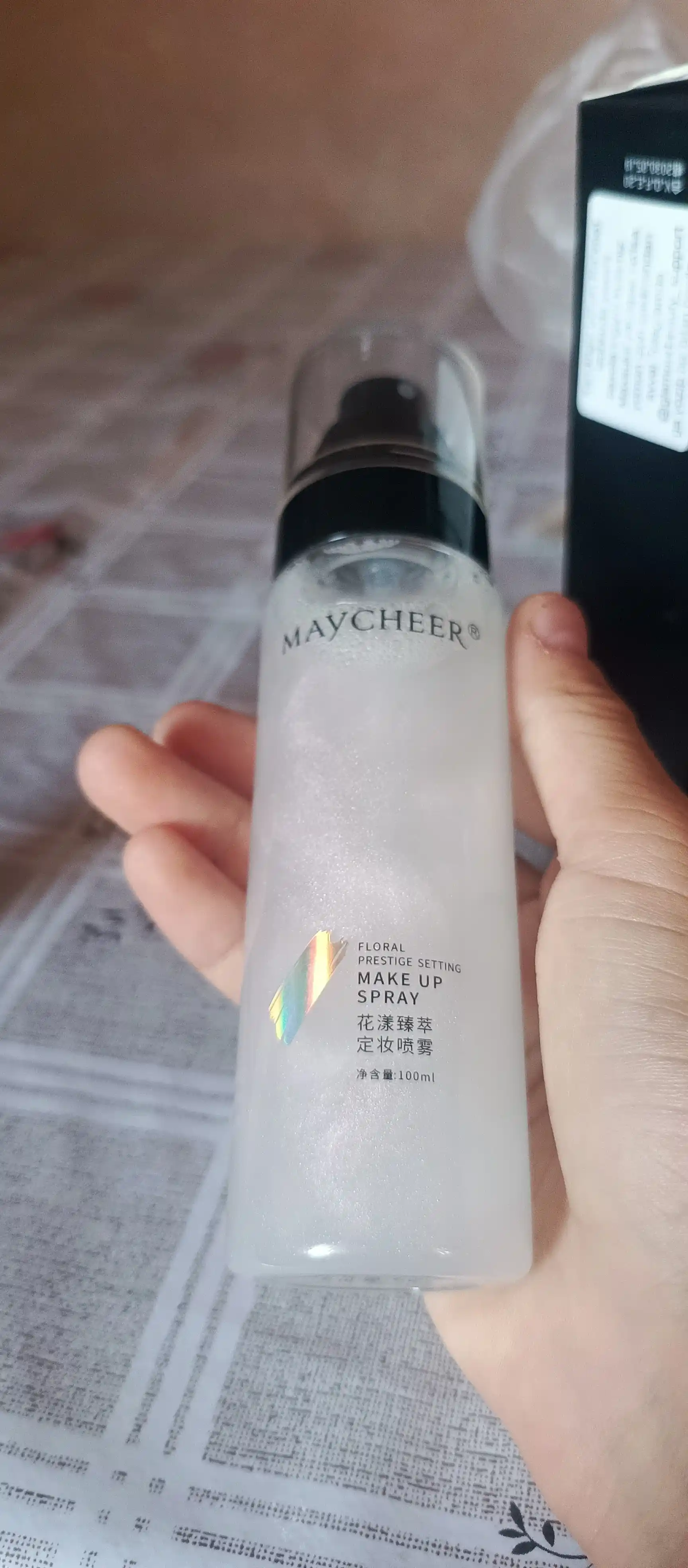 Mukammal pardoz uchun "Maycheer" fiksatsiyalovchi spreyi, 100 ml